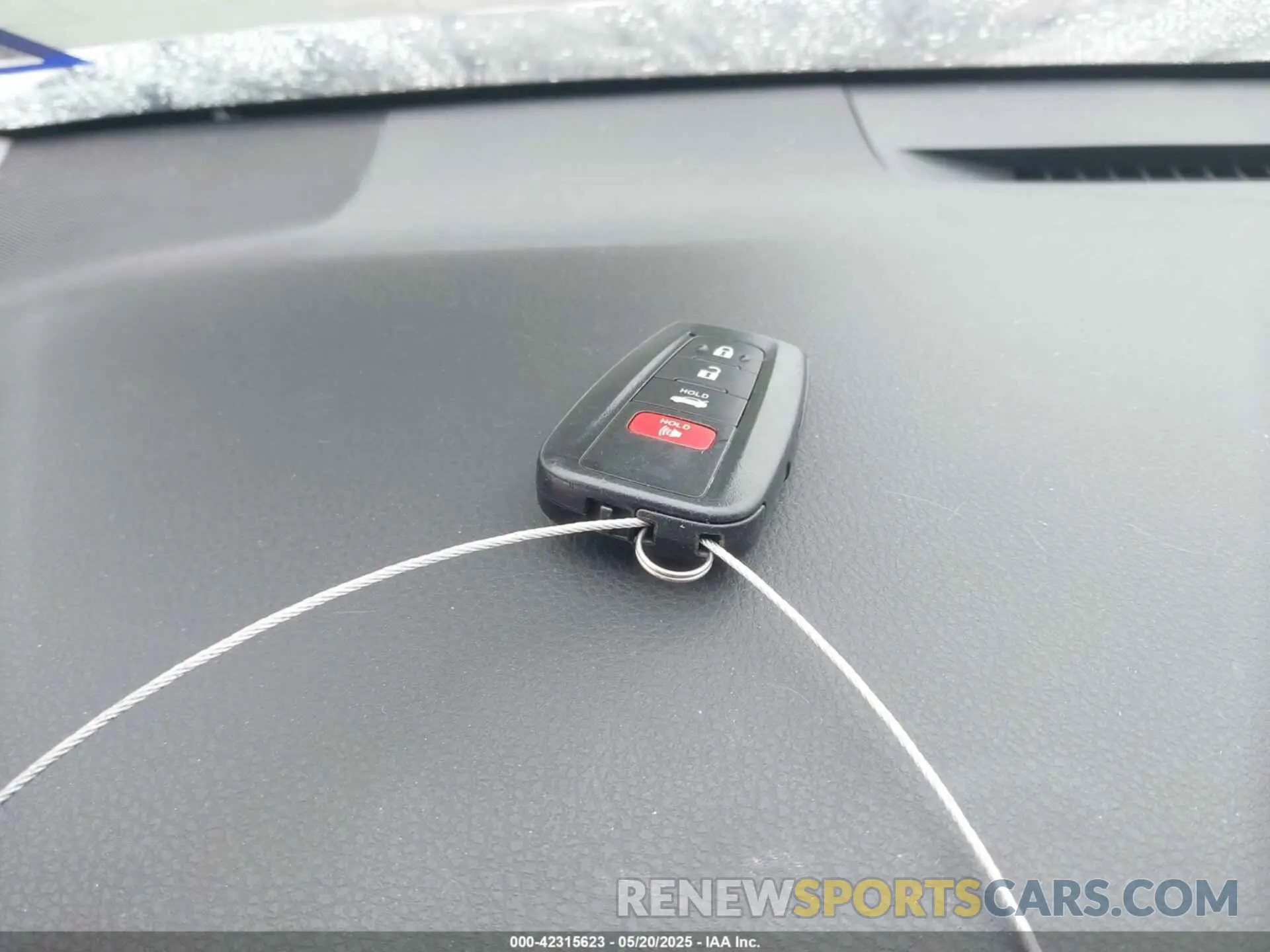 11 fotografías del automóvil dañado 4T1K31AK1PU603690 TOYOTA CAMRY 2023