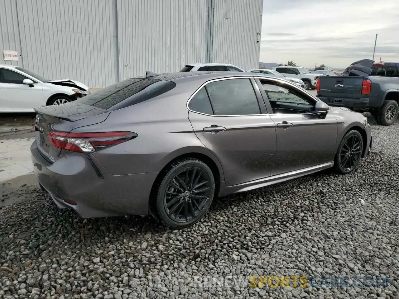 3 fotografías del automóvil dañado 4T1K31AK2PU056252 TOYOTA CAMRY 2023