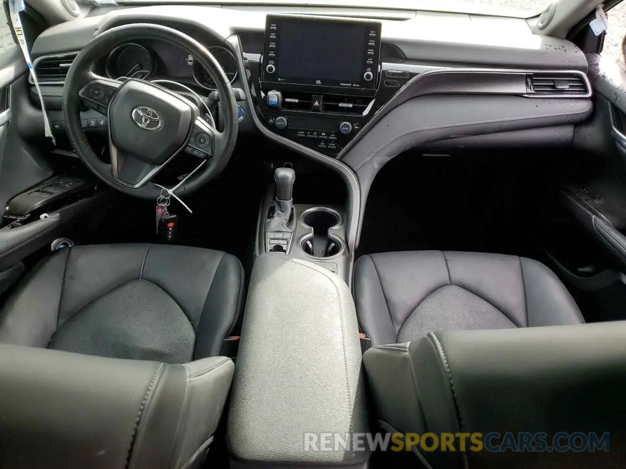 8 fotografías del automóvil dañado 4T1K31AK2PU056252 TOYOTA CAMRY 2023