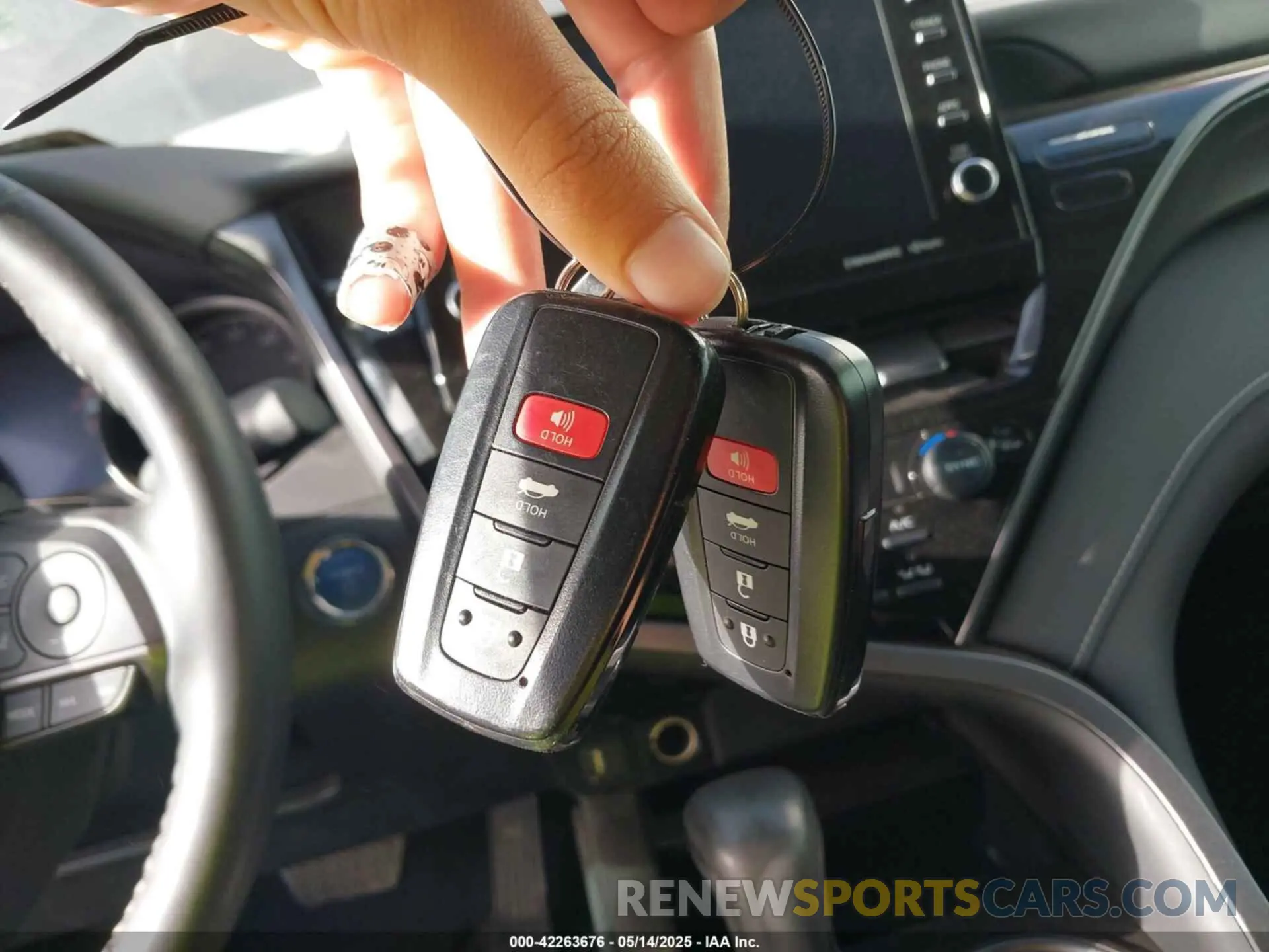 11 fotografías del automóvil dañado 4T1K31AK2PU618862 TOYOTA CAMRY 2023