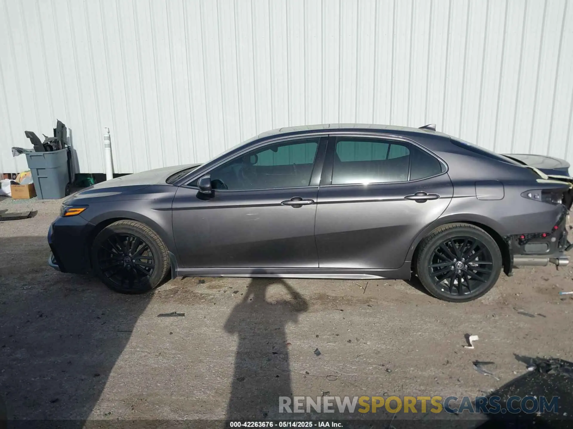 15 fotografías del automóvil dañado 4T1K31AK2PU618862 TOYOTA CAMRY 2023