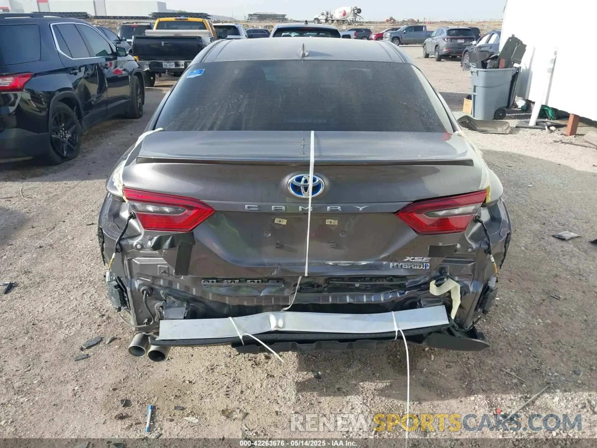 17 fotografías del automóvil dañado 4T1K31AK2PU618862 TOYOTA CAMRY 2023