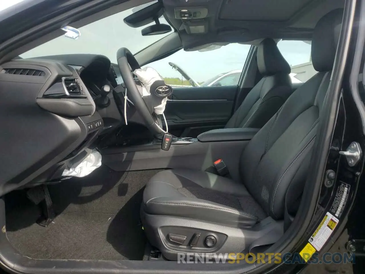 7 fotografías del automóvil dañado 4T1K31AK3PU616845 TOYOTA CAMRY 2023