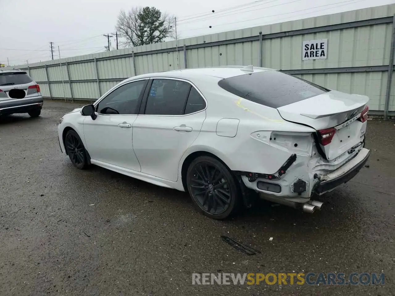 2 fotografías del automóvil dañado 4T1K31AK4PU047195 TOYOTA CAMRY 2023