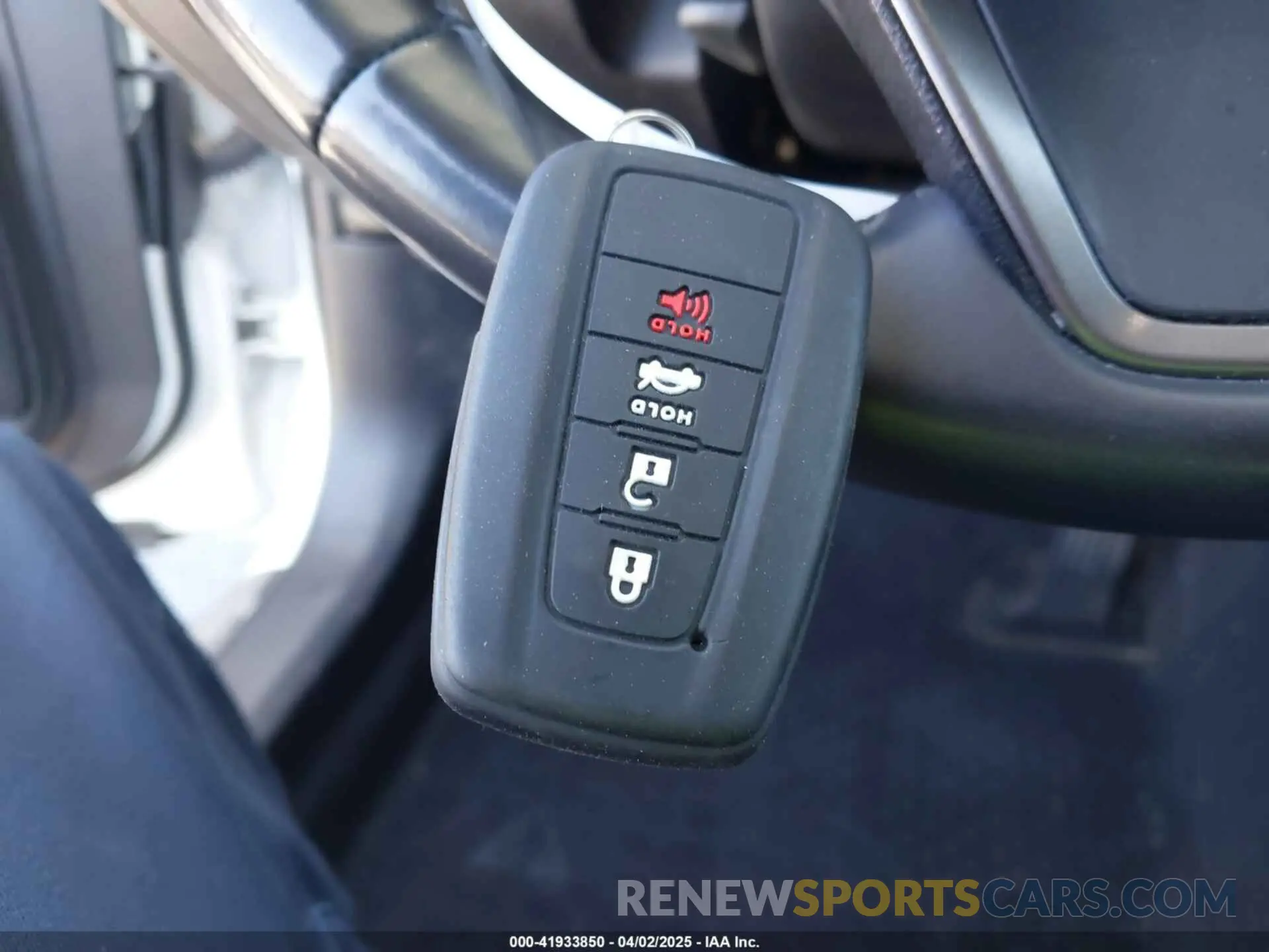 11 fotografías del automóvil dañado 4T1K31AK8PU049029 TOYOTA CAMRY 2023