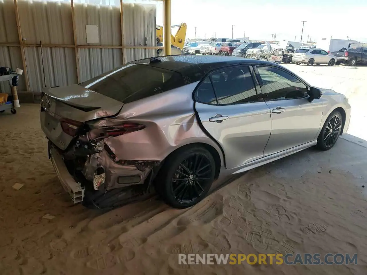3 fotografías del automóvil dañado 4T1K31AK8PU049516 TOYOTA CAMRY 2023