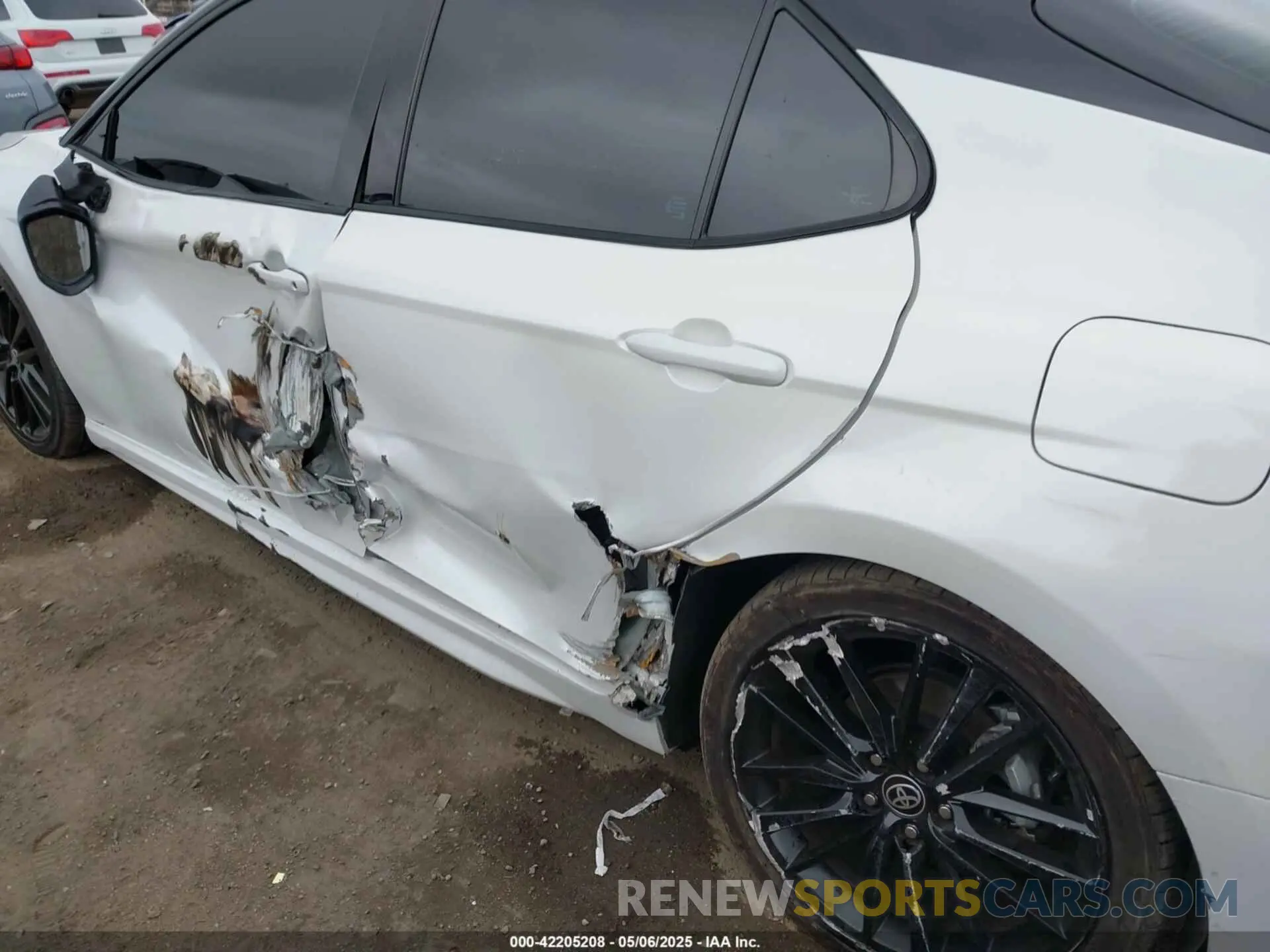 6 fotografías del automóvil dañado 4T1K31AKXPU057827 TOYOTA CAMRY 2023