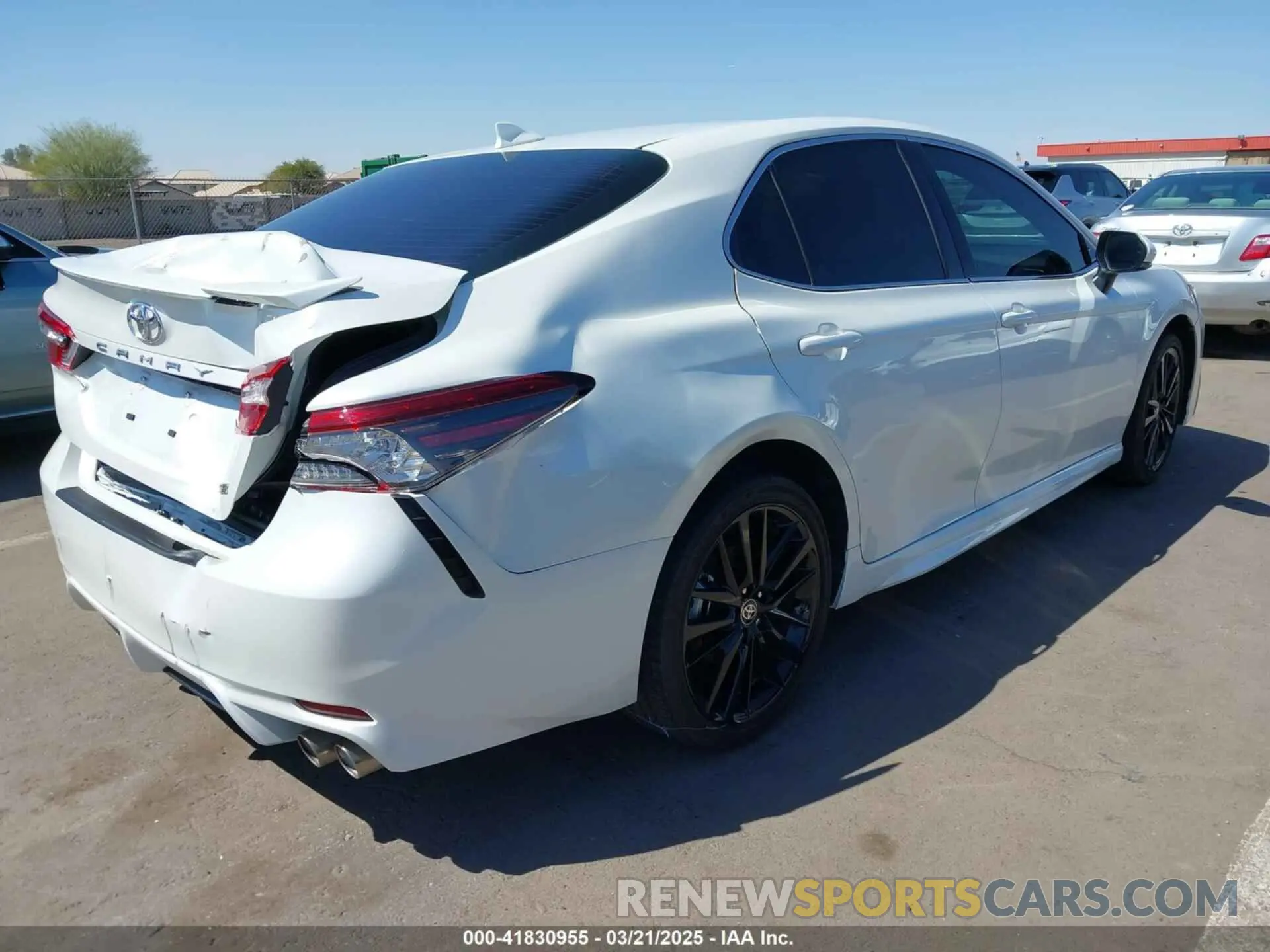 4 fotografías del automóvil dañado 4T1K61AK0PU079956 TOYOTA CAMRY 2023