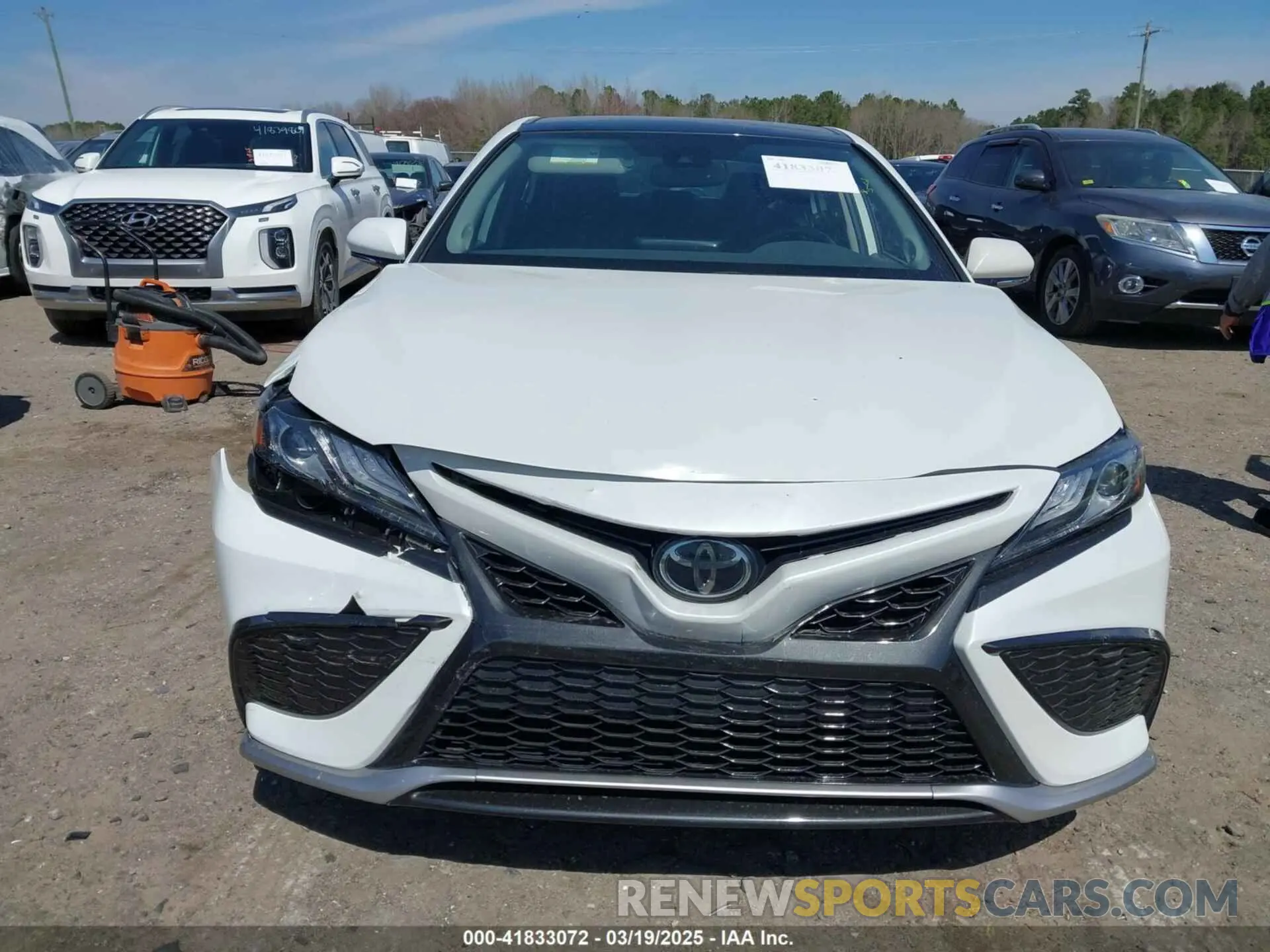 11 fotografías del automóvil dañado 4T1K61AK0PU091105 TOYOTA CAMRY 2023