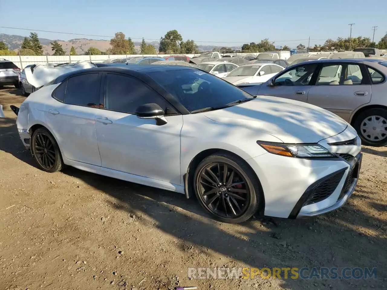 4 fotografías del automóvil dañado 4T1K61AK0PU103561 TOYOTA CAMRY 2023