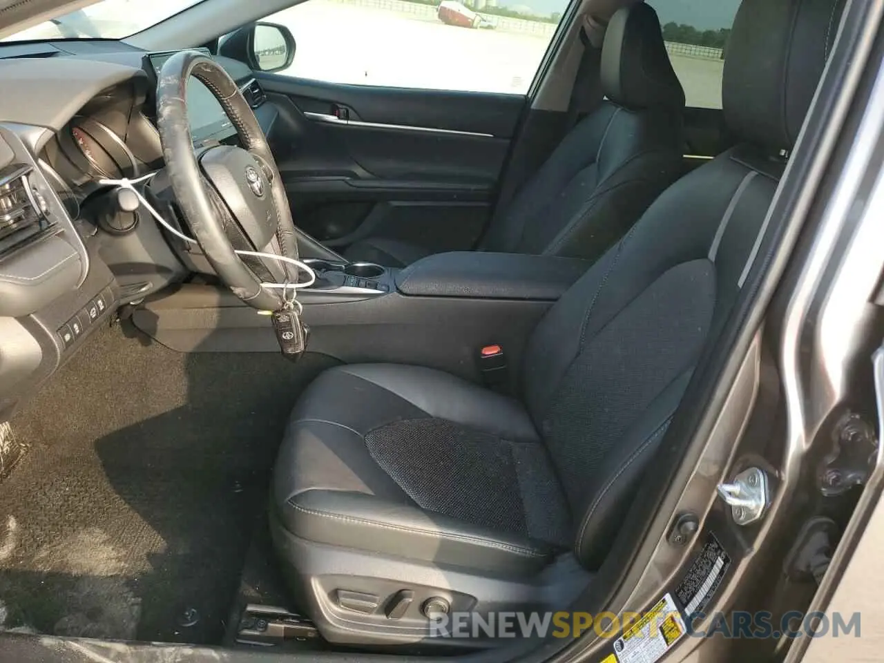 7 fotografías del automóvil dañado 4T1K61AK0PU147673 TOYOTA CAMRY 2023