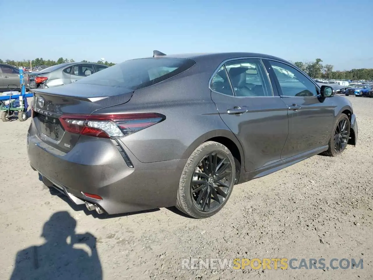3 fotografías del automóvil dañado 4T1K61AK0PU777970 TOYOTA CAMRY 2023