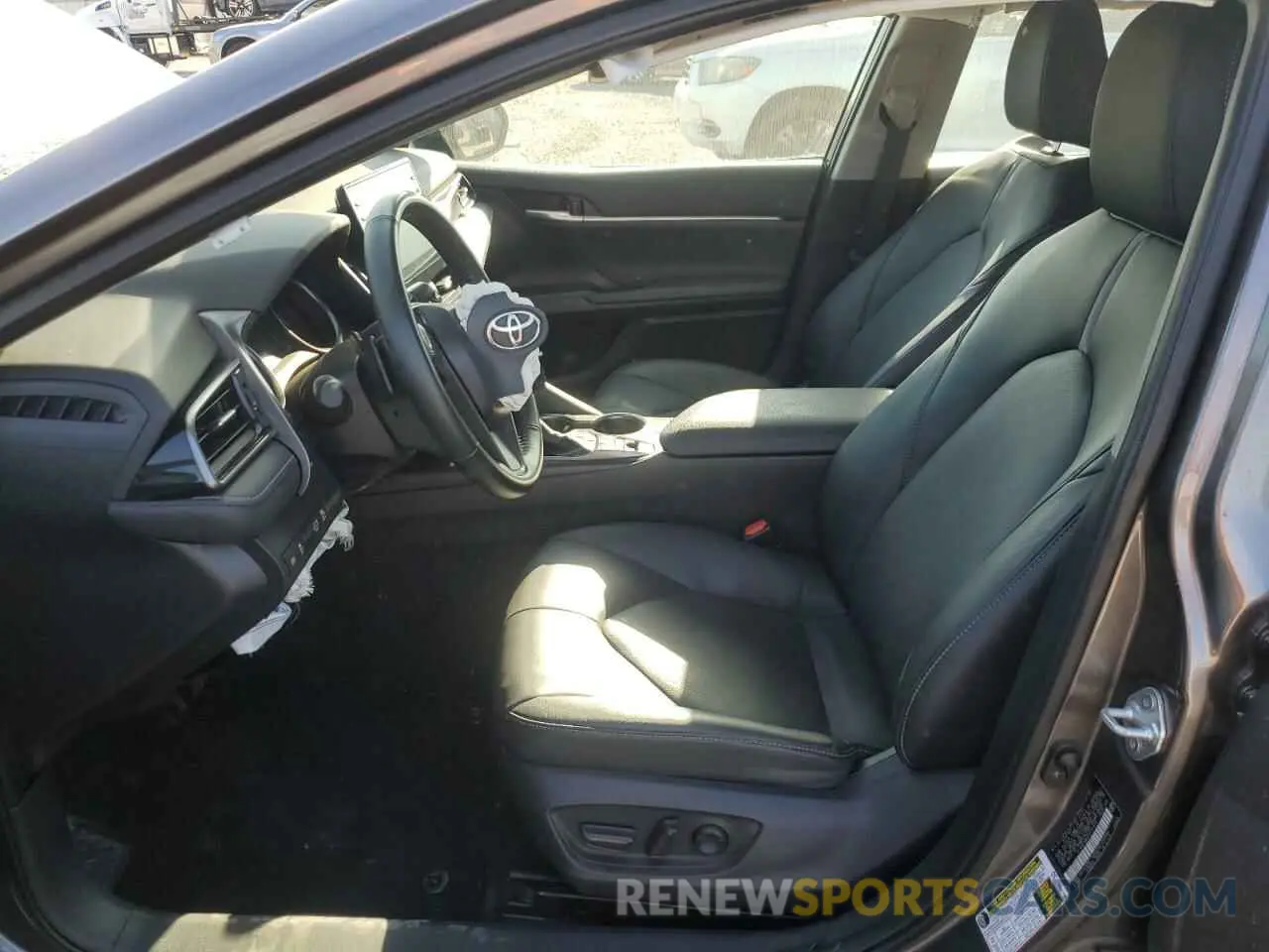 7 fotografías del automóvil dañado 4T1K61AK0PU777970 TOYOTA CAMRY 2023