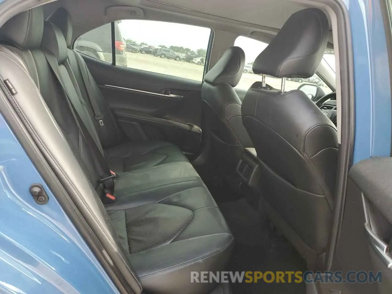 10 fotografías del automóvil dañado 4T1K61AK1PU143874 TOYOTA CAMRY 2023