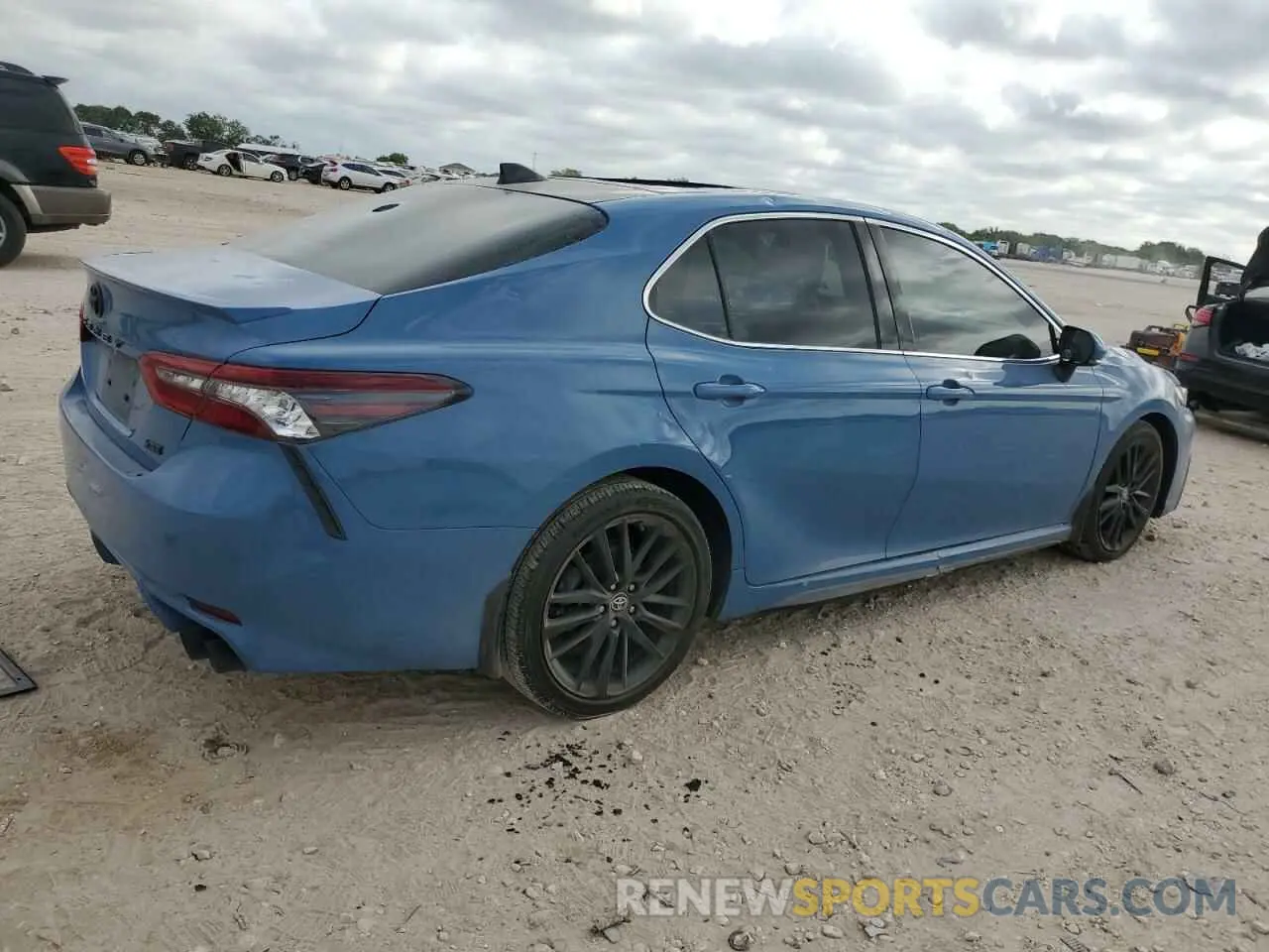 3 fotografías del automóvil dañado 4T1K61AK1PU143874 TOYOTA CAMRY 2023
