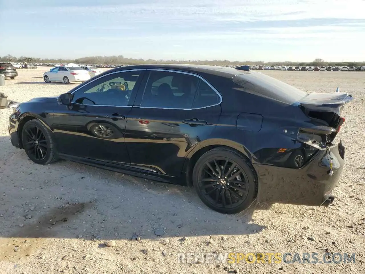 2 fotografías del automóvil dañado 4T1K61AK1PU169357 TOYOTA CAMRY 2023