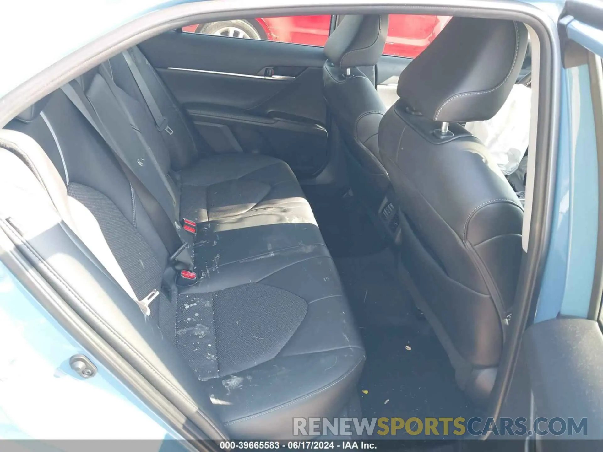 8 fotografías del automóvil dañado 4T1K61AK1PU184361 TOYOTA CAMRY 2023