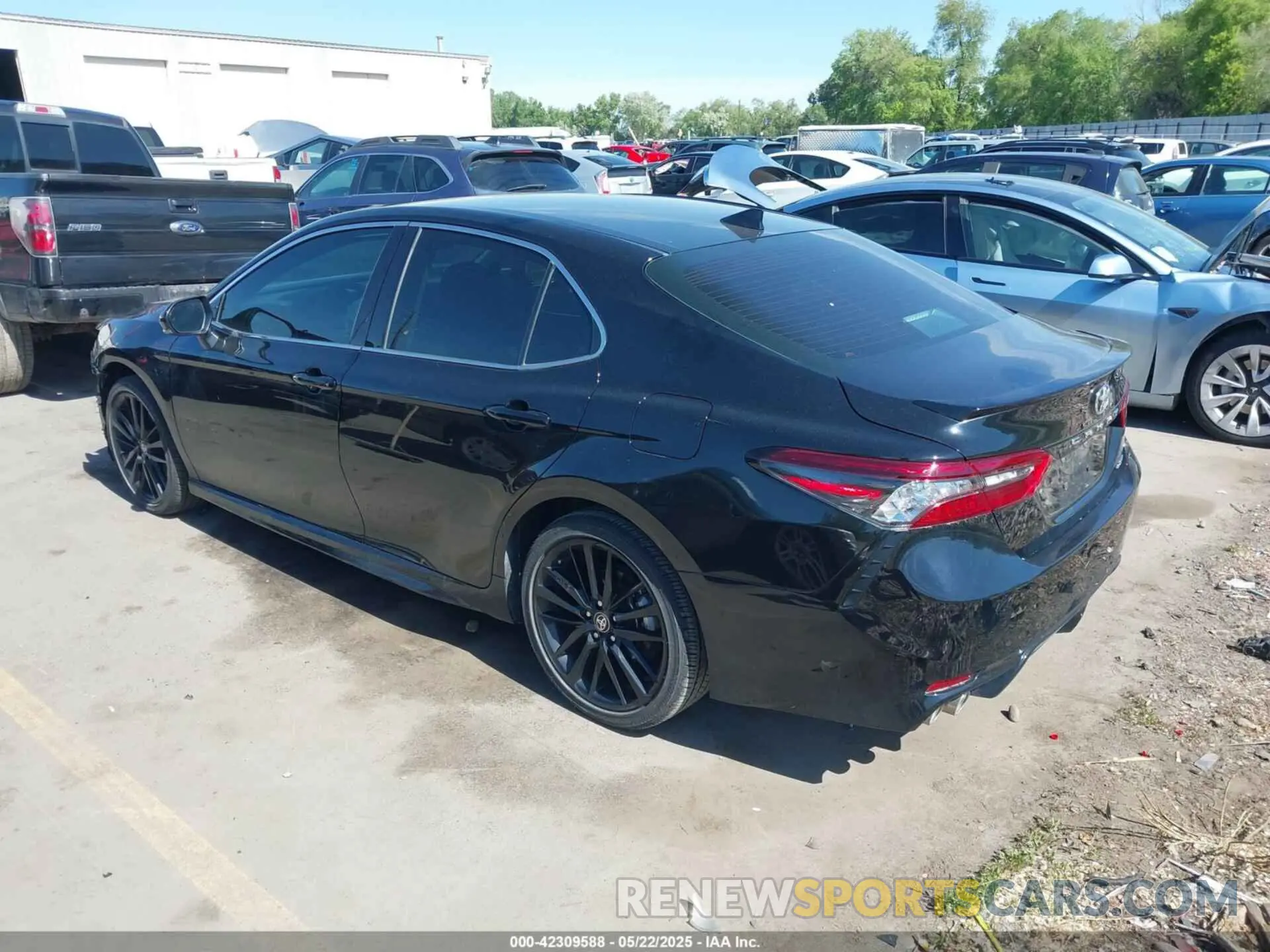 3 fotografías del automóvil dañado 4T1K61AK1PU722654 TOYOTA CAMRY 2023