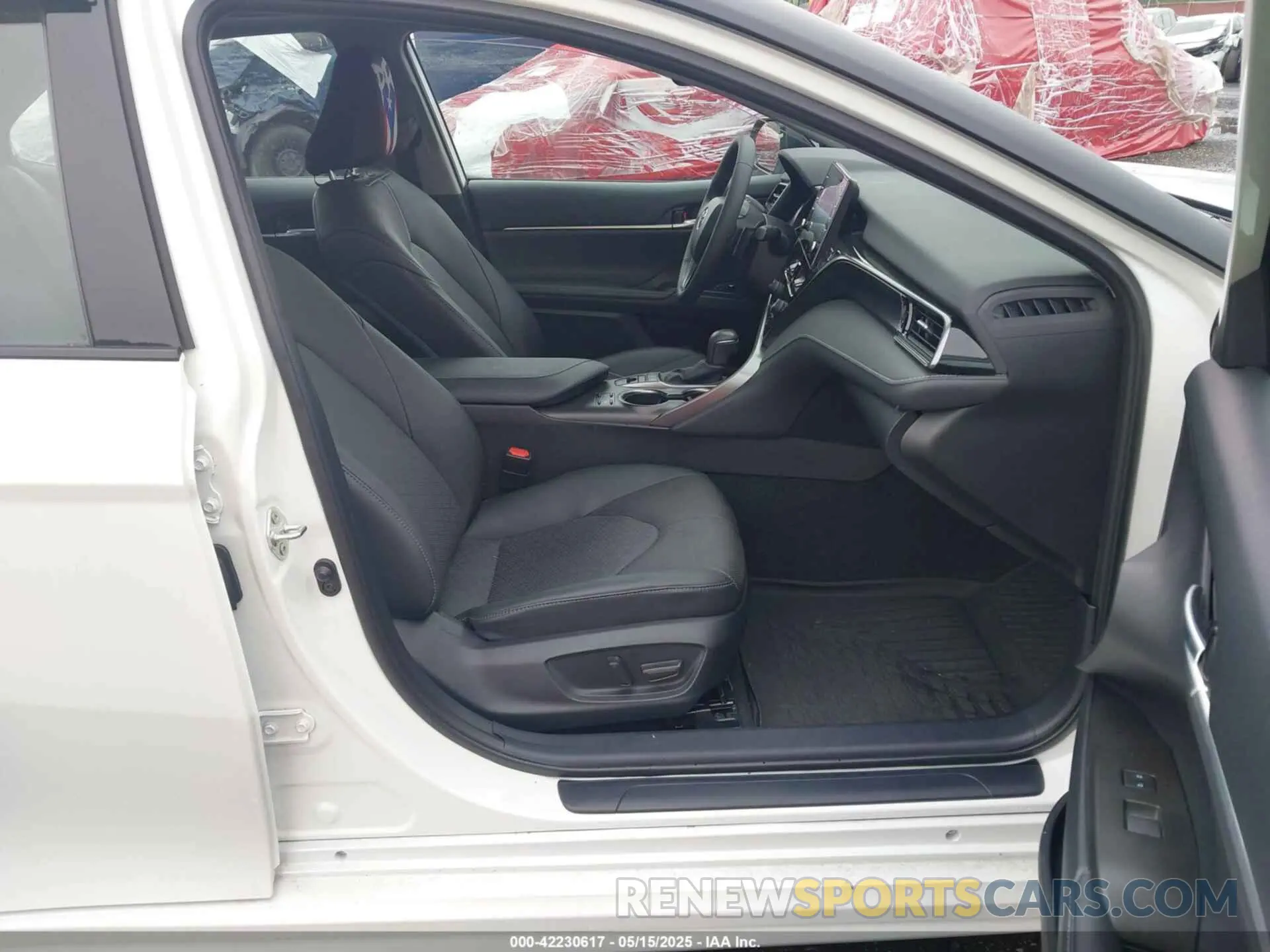 5 fotografías del automóvil dañado 4T1K61AK2PU179153 TOYOTA CAMRY 2023
