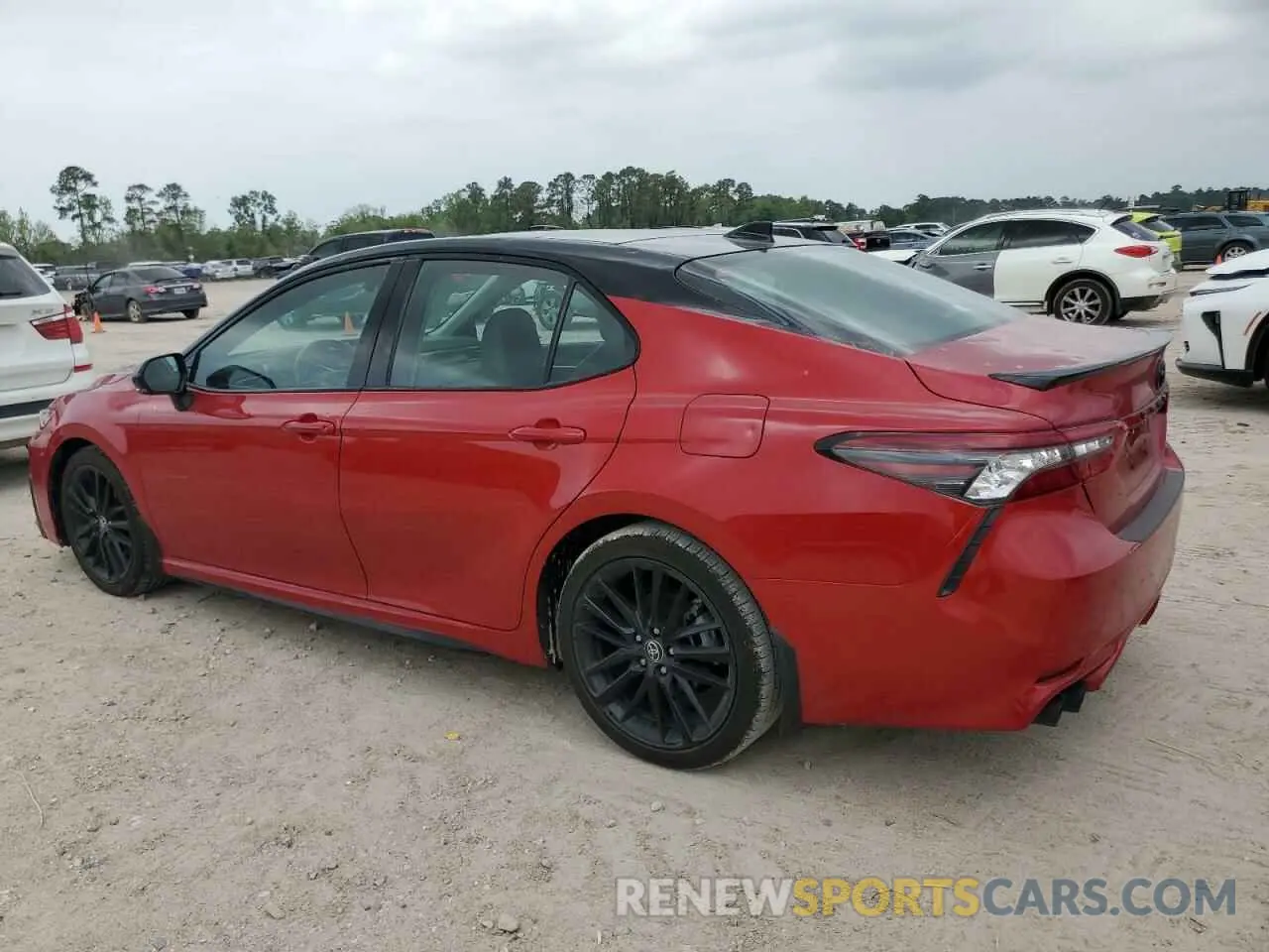 2 fotografías del automóvil dañado 4T1K61AK3PU110987 TOYOTA CAMRY 2023