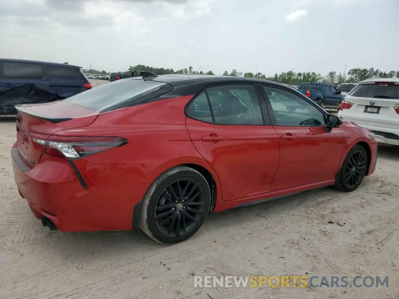 3 fotografías del automóvil dañado 4T1K61AK3PU110987 TOYOTA CAMRY 2023