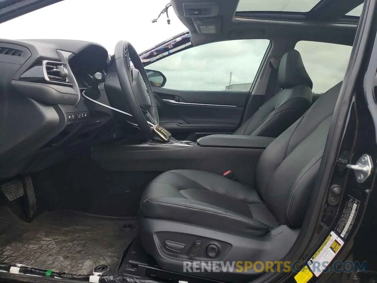 7 fotografías del automóvil dañado 4T1K61AK3PU175466 TOYOTA CAMRY 2023