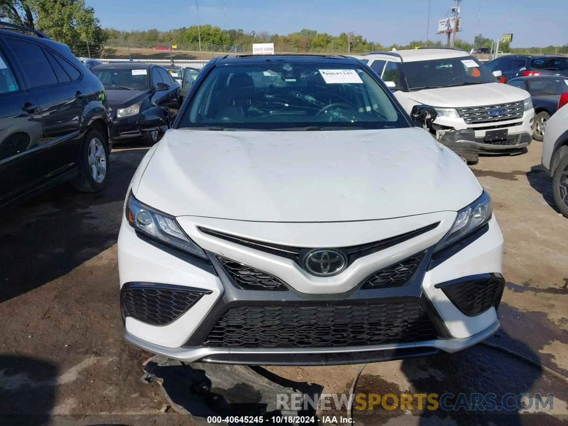 12 fotografías del automóvil dañado 4T1K61AK4PU121769 TOYOTA CAMRY 2023