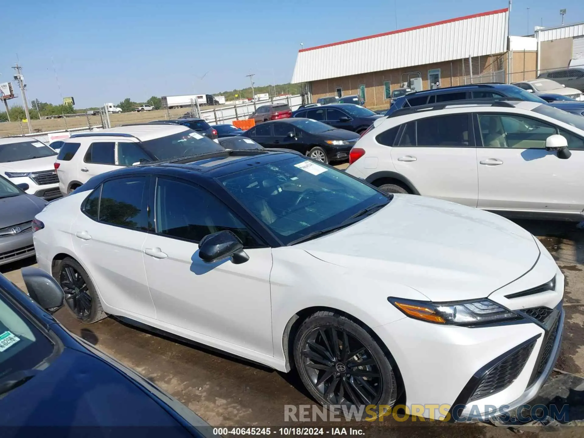 13 fotografías del automóvil dañado 4T1K61AK4PU121769 TOYOTA CAMRY 2023