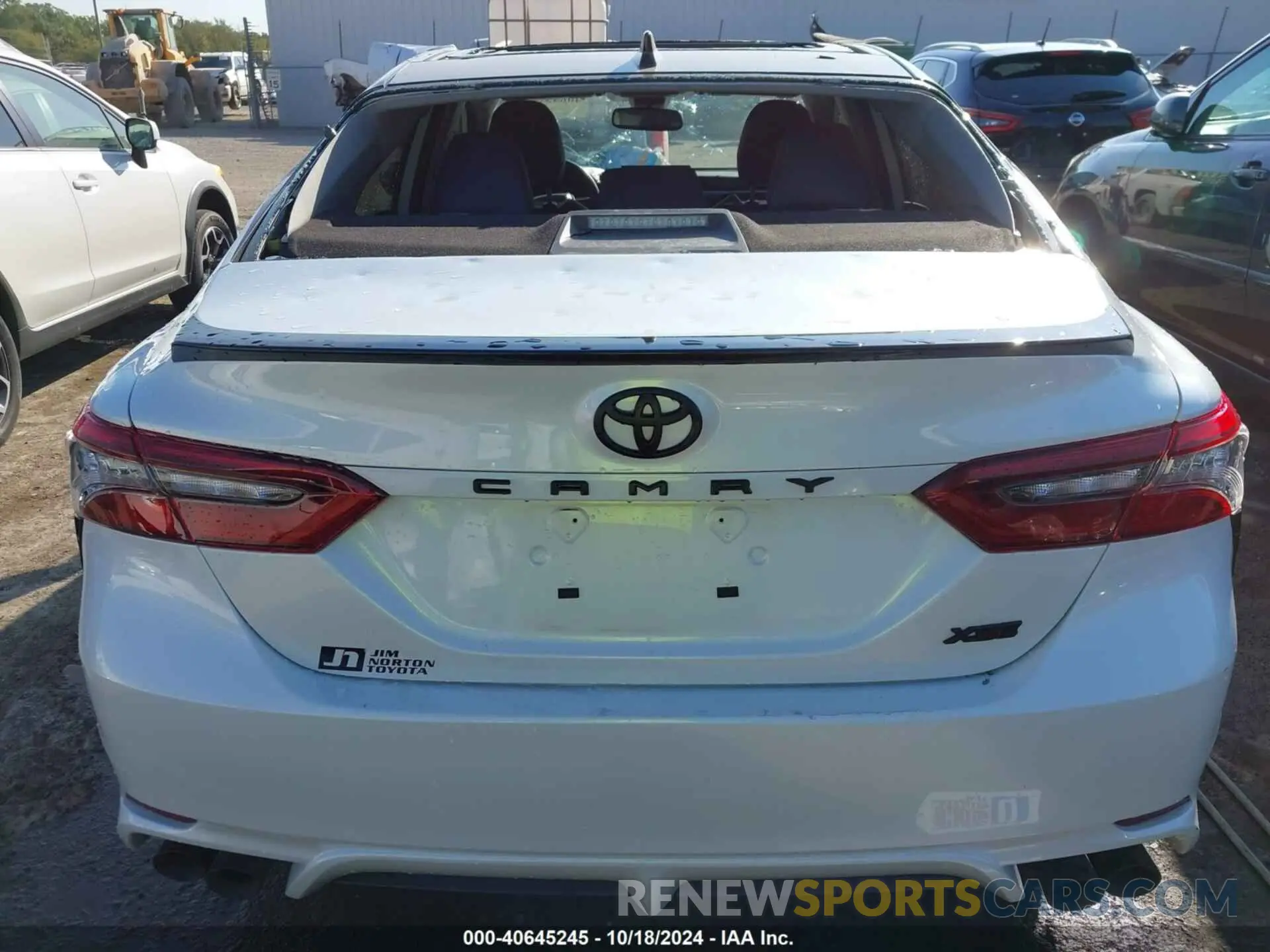 16 fotografías del automóvil dañado 4T1K61AK4PU121769 TOYOTA CAMRY 2023
