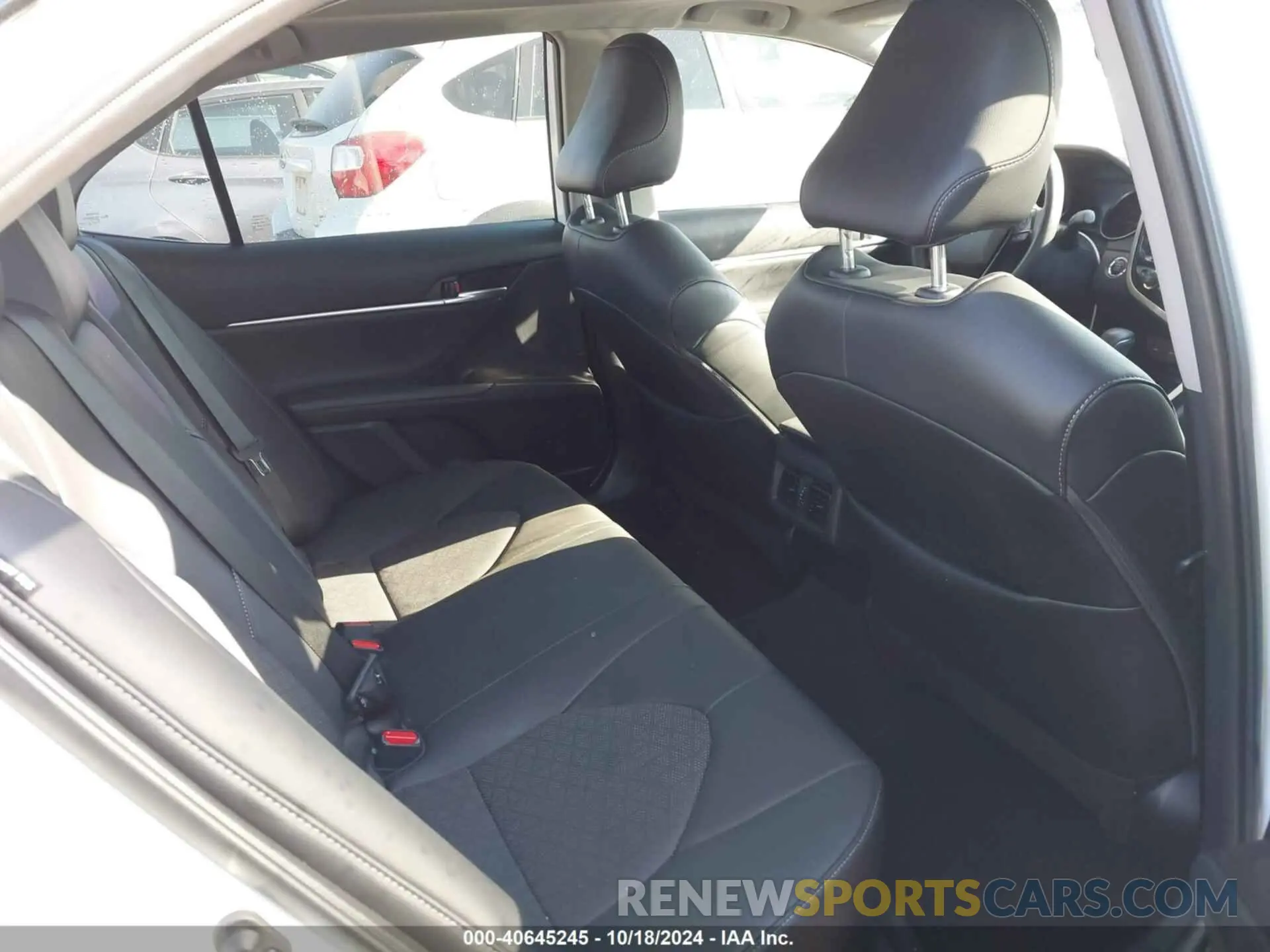 8 fotografías del automóvil dañado 4T1K61AK4PU121769 TOYOTA CAMRY 2023