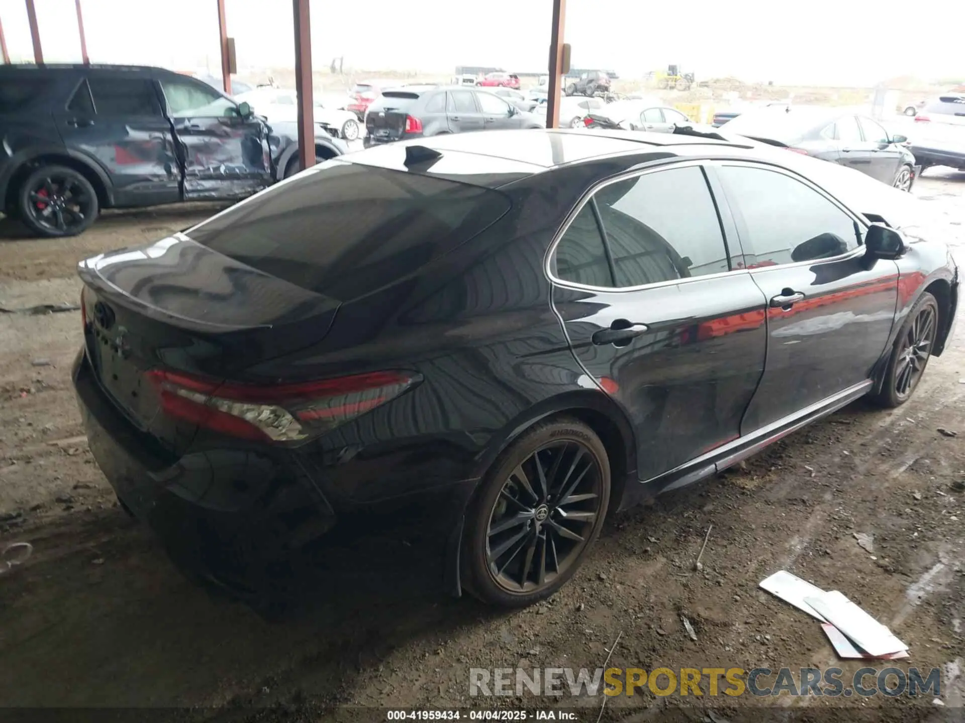 4 fotografías del automóvil dañado 4T1K61AK4PU792648 TOYOTA CAMRY 2023