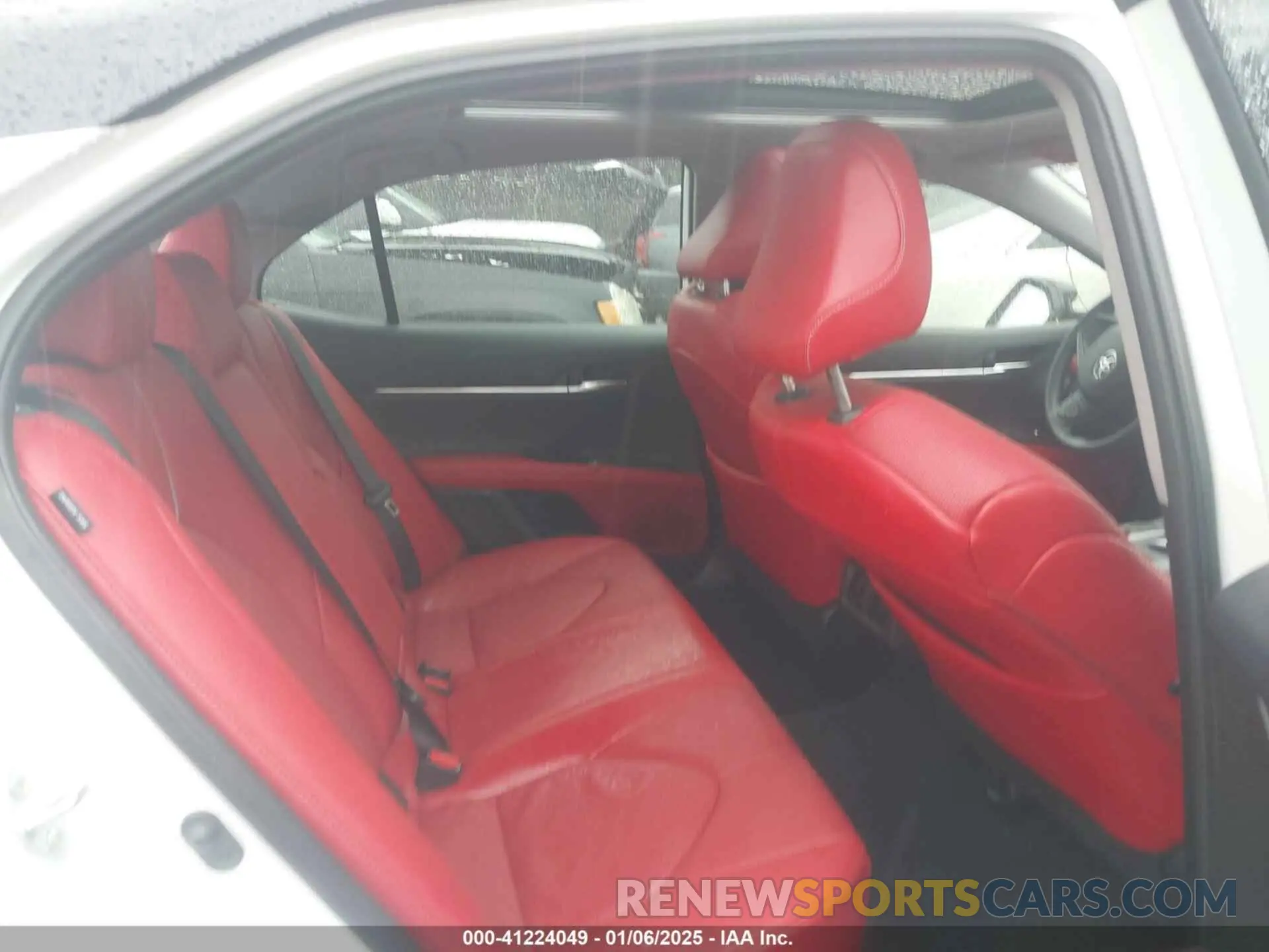 8 fotografías del automóvil dañado 4T1K61AK5PU116869 TOYOTA CAMRY 2023