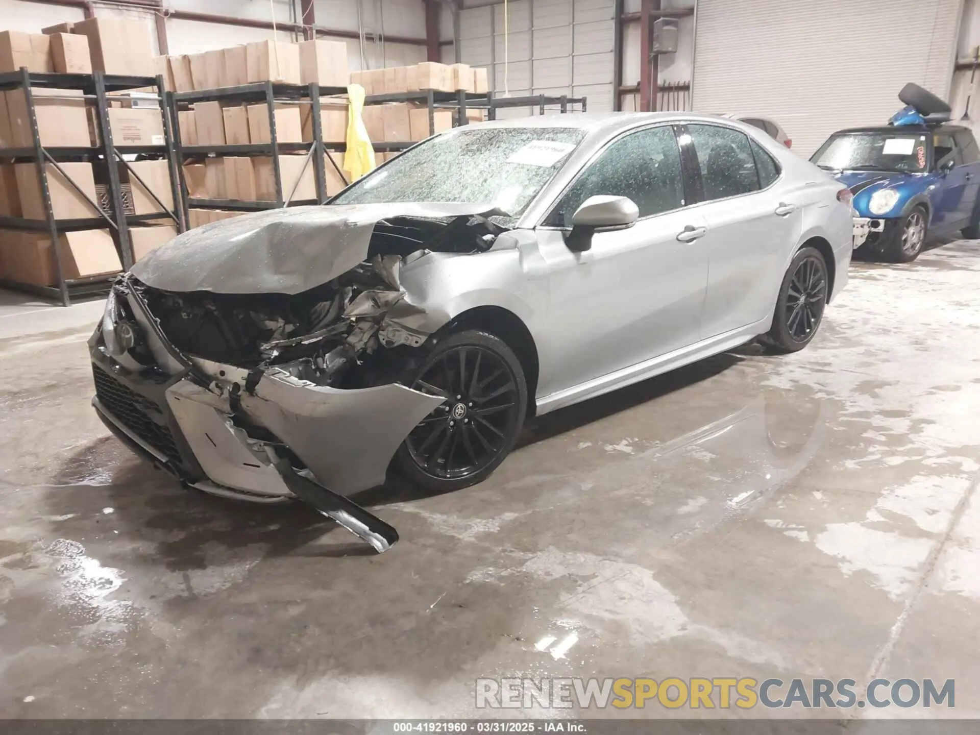 2 fotografías del automóvil dañado 4T1K61AK5PU159320 TOYOTA CAMRY 2023