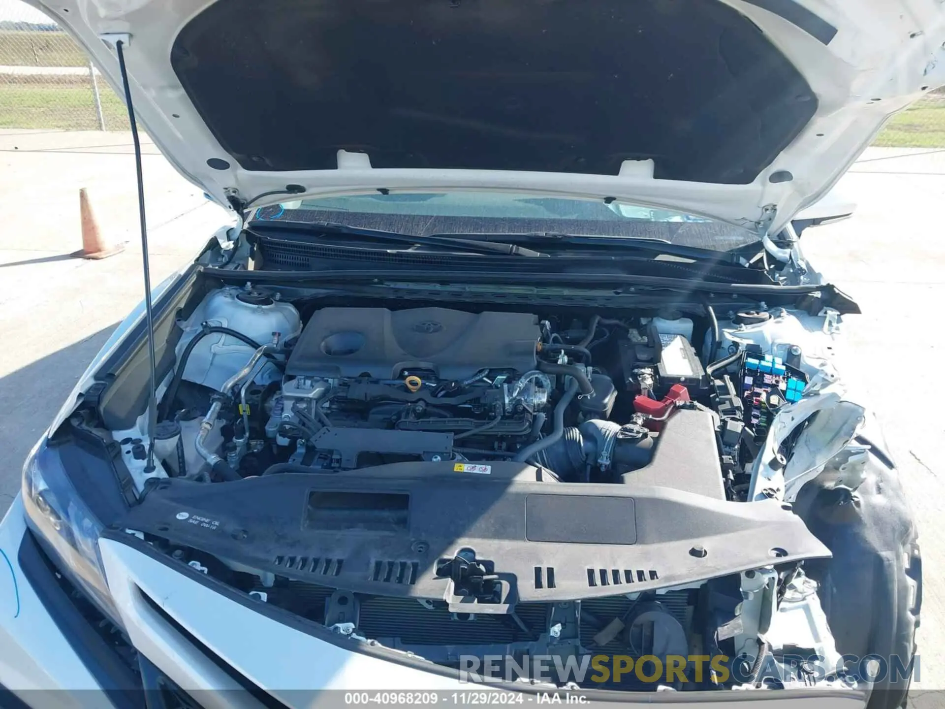 10 fotografías del automóvil dañado 4T1K61AK5PU789001 TOYOTA CAMRY 2023