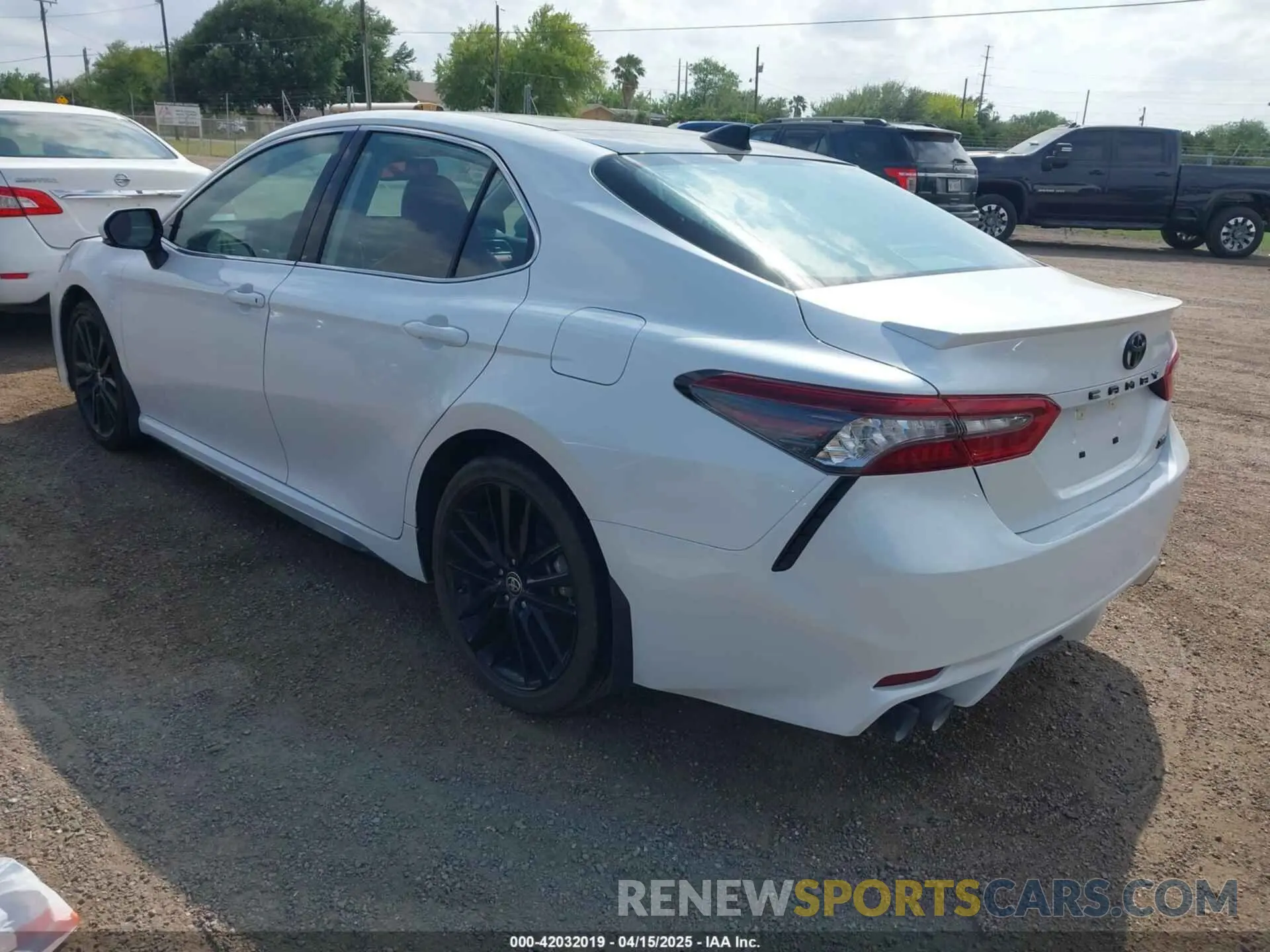 3 fotografías del automóvil dañado 4T1K61AK5PU792884 TOYOTA CAMRY 2023