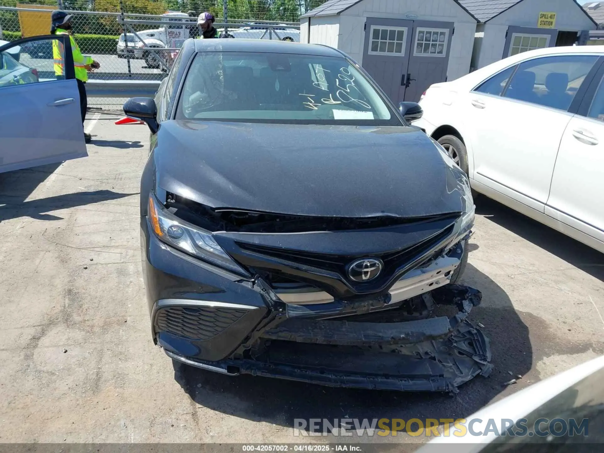 12 fotografías del automóvil dañado 4T1K61AK5PU808520 TOYOTA CAMRY 2023