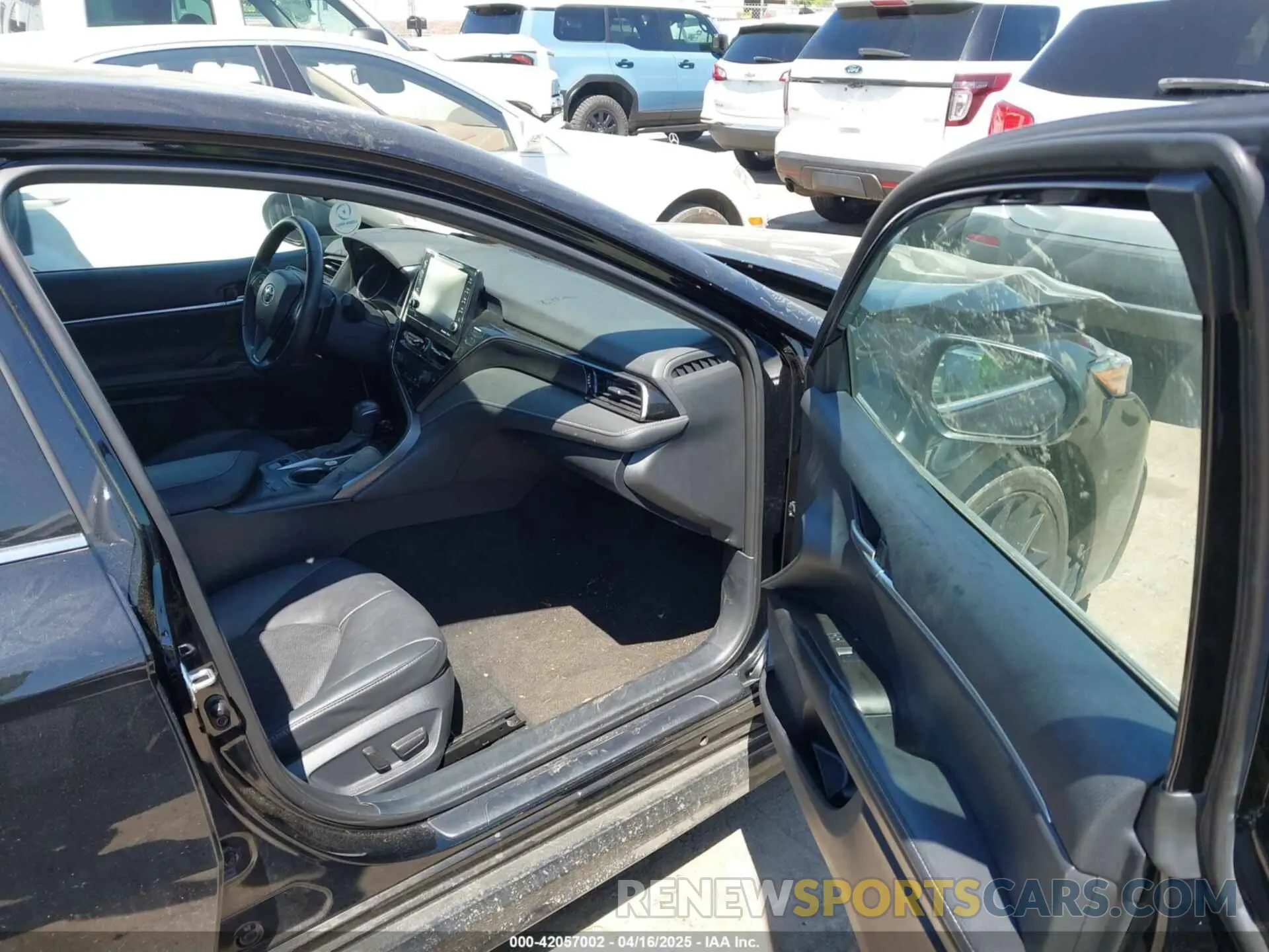 5 fotografías del automóvil dañado 4T1K61AK5PU808520 TOYOTA CAMRY 2023