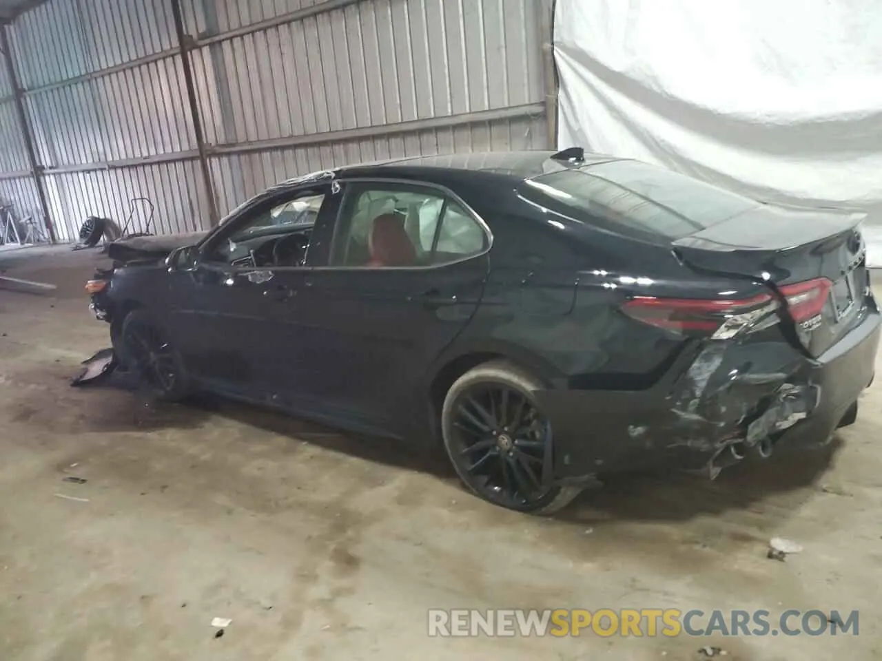 2 fotografías del automóvil dañado 4T1K61AK6PU806517 TOYOTA CAMRY 2023