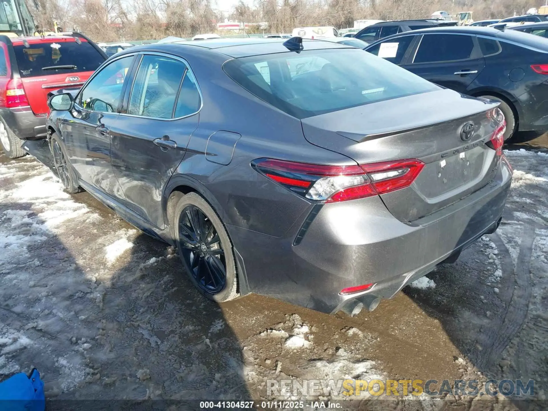 3 fotografías del automóvil dañado 4T1K61AK6PU839789 TOYOTA CAMRY 2023