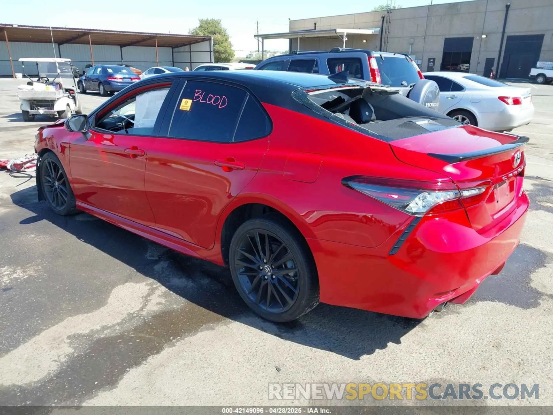 3 fotografías del automóvil dañado 4T1K61AK7PU153194 TOYOTA CAMRY 2023