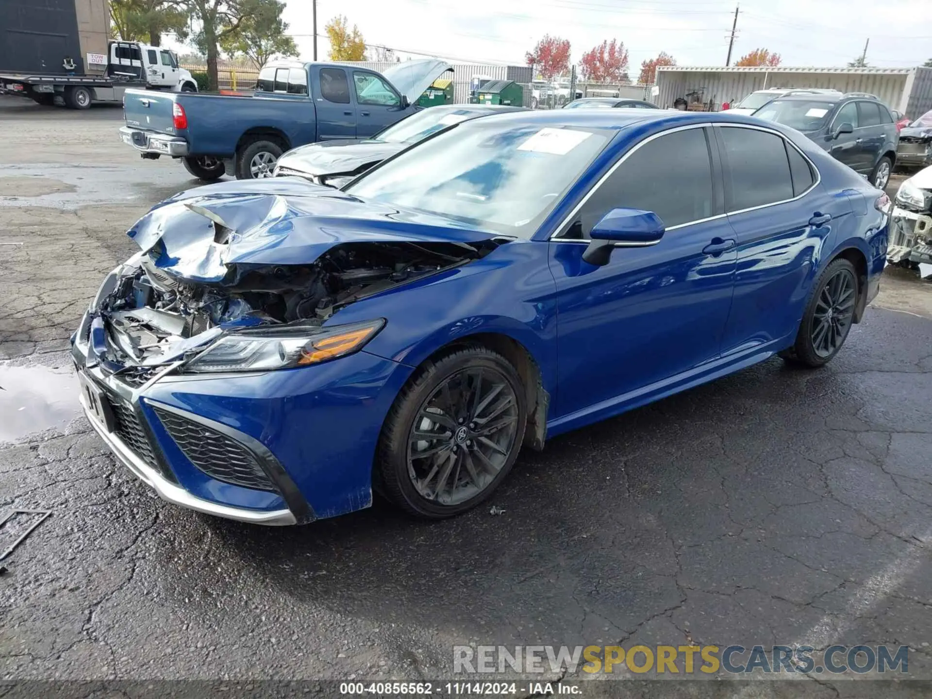 2 fotografías del automóvil dañado 4T1K61AK7PU174465 TOYOTA CAMRY 2023