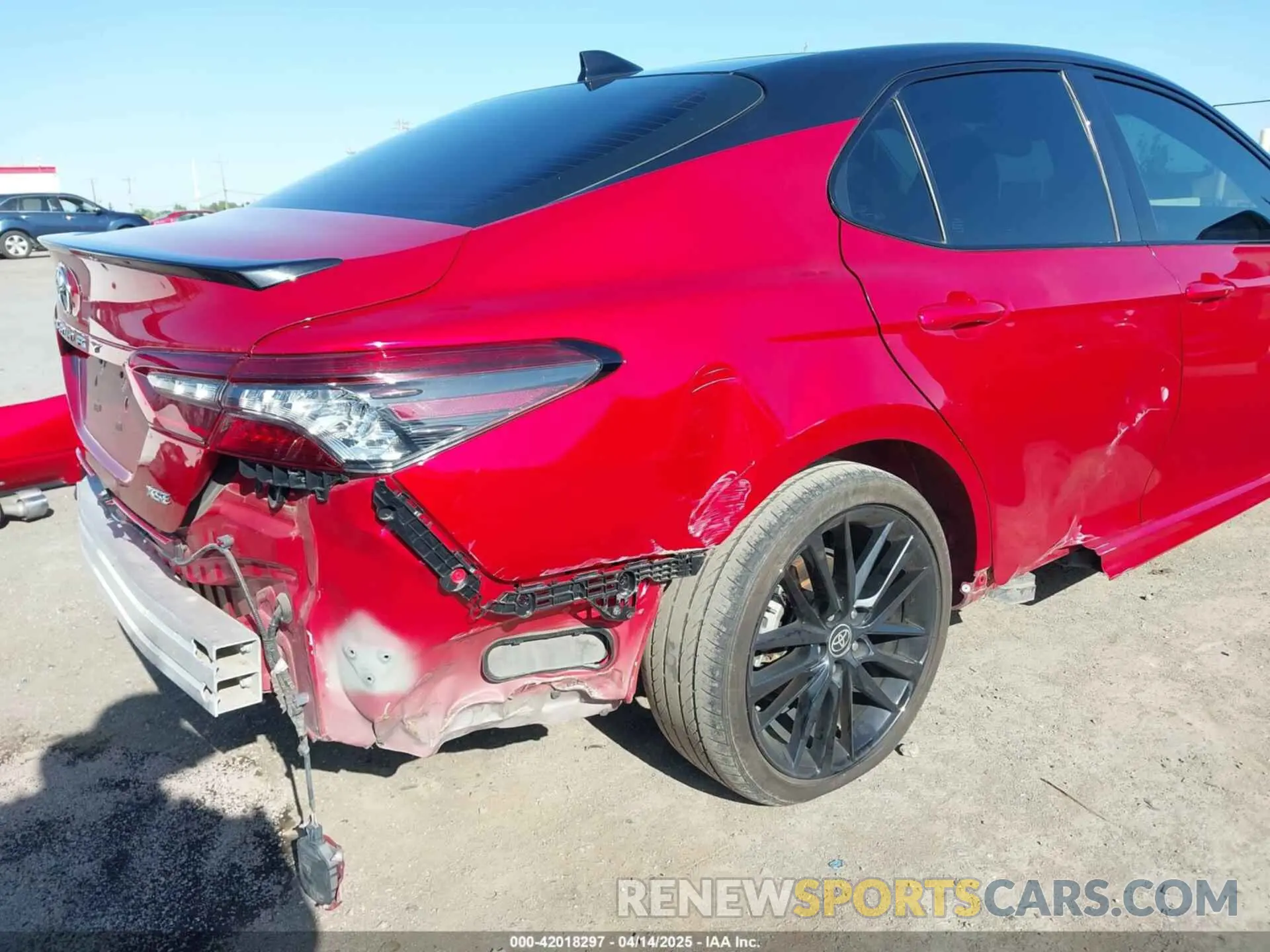18 fotografías del automóvil dañado 4T1K61AK8PU106692 TOYOTA CAMRY 2023