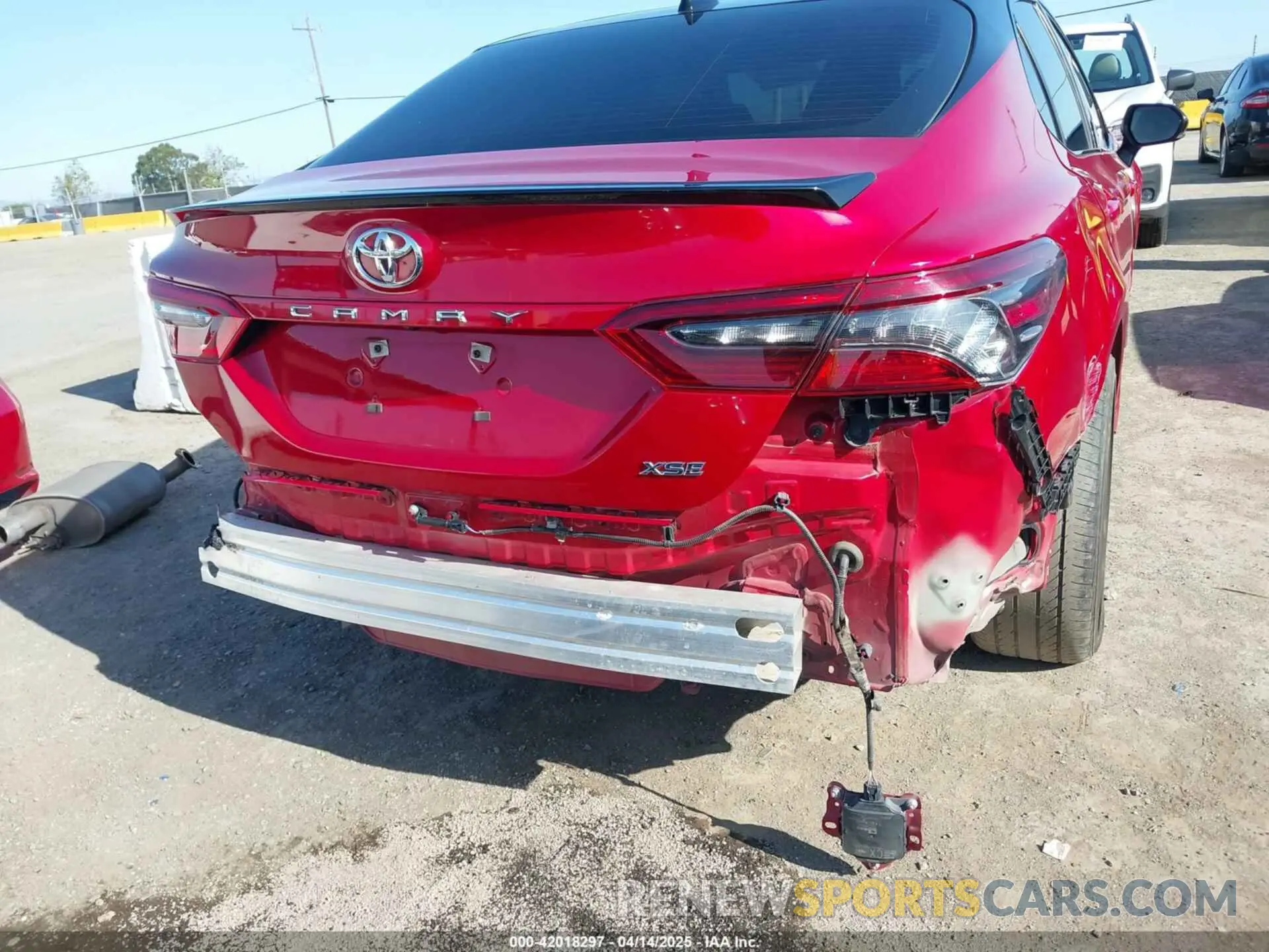19 fotografías del automóvil dañado 4T1K61AK8PU106692 TOYOTA CAMRY 2023