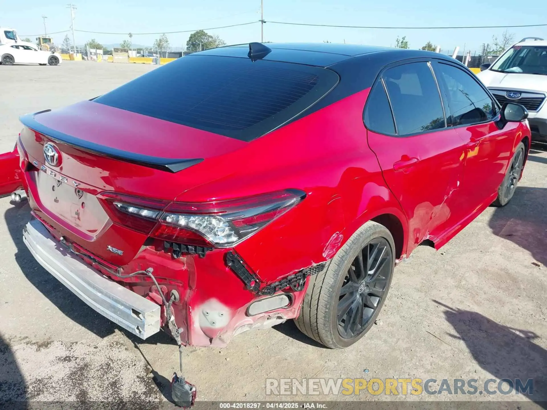 4 fotografías del automóvil dañado 4T1K61AK8PU106692 TOYOTA CAMRY 2023