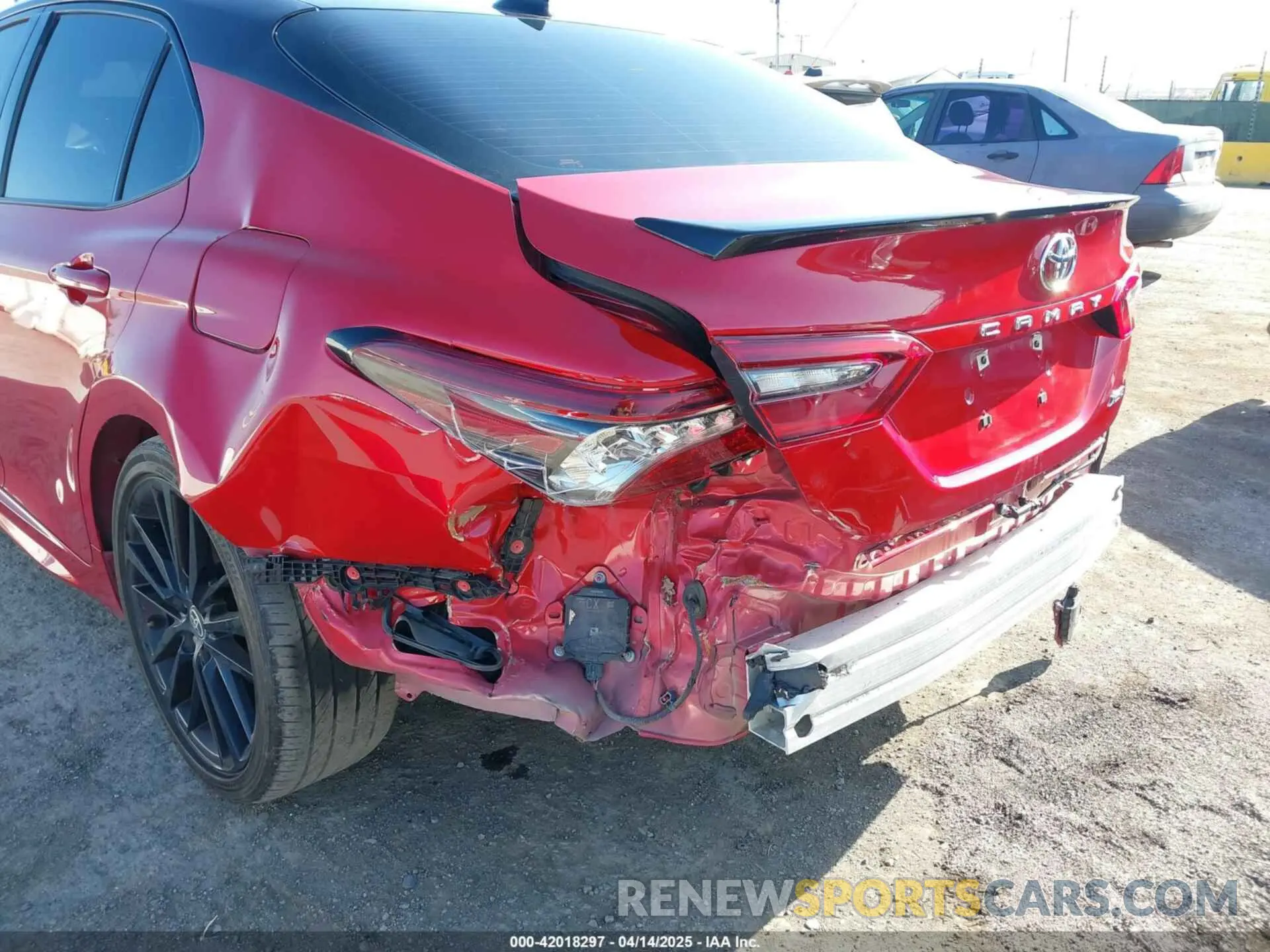 6 fotografías del automóvil dañado 4T1K61AK8PU106692 TOYOTA CAMRY 2023