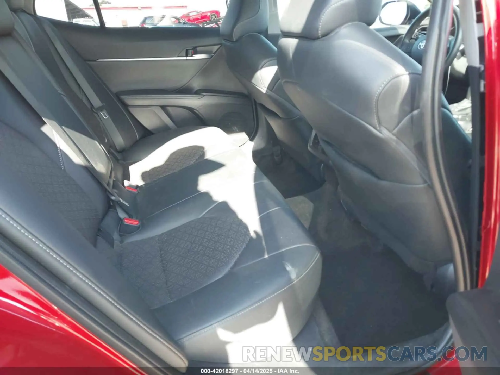 8 fotografías del automóvil dañado 4T1K61AK8PU106692 TOYOTA CAMRY 2023
