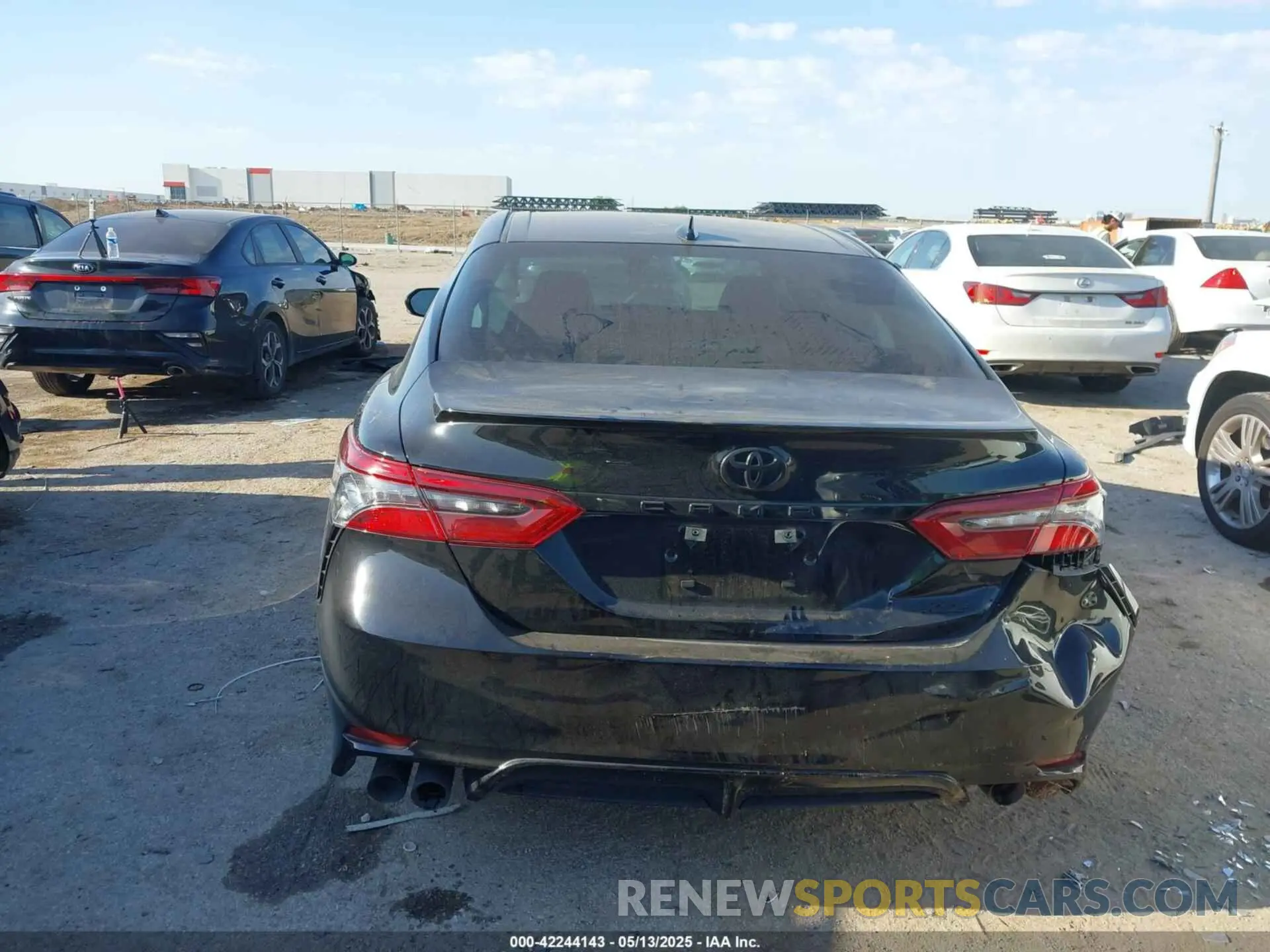 16 fotografías del automóvil dañado 4T1K61AK8PU773858 TOYOTA CAMRY 2023