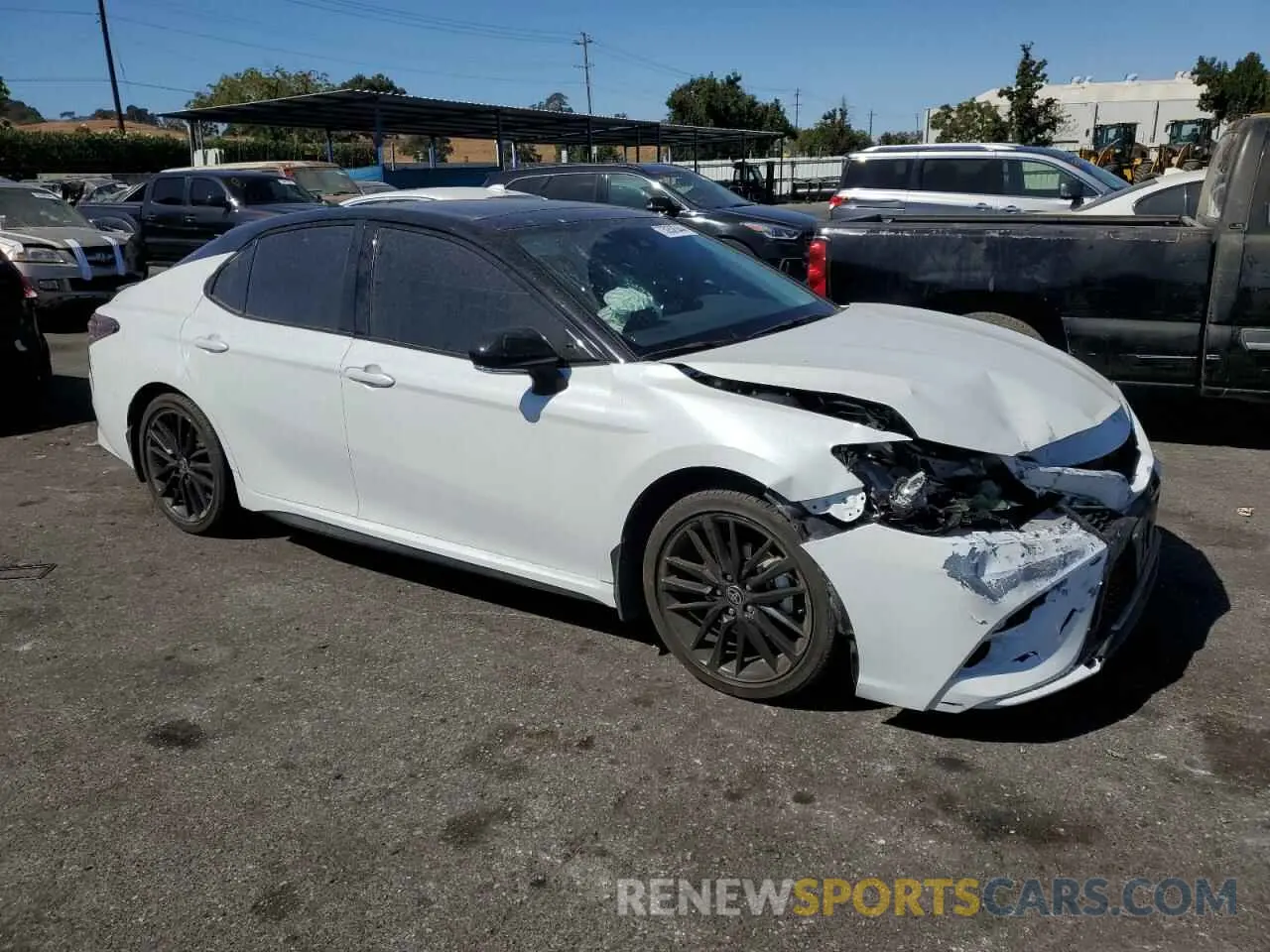 4 fotografías del automóvil dañado 4T1K61AK9PU164083 TOYOTA CAMRY 2023