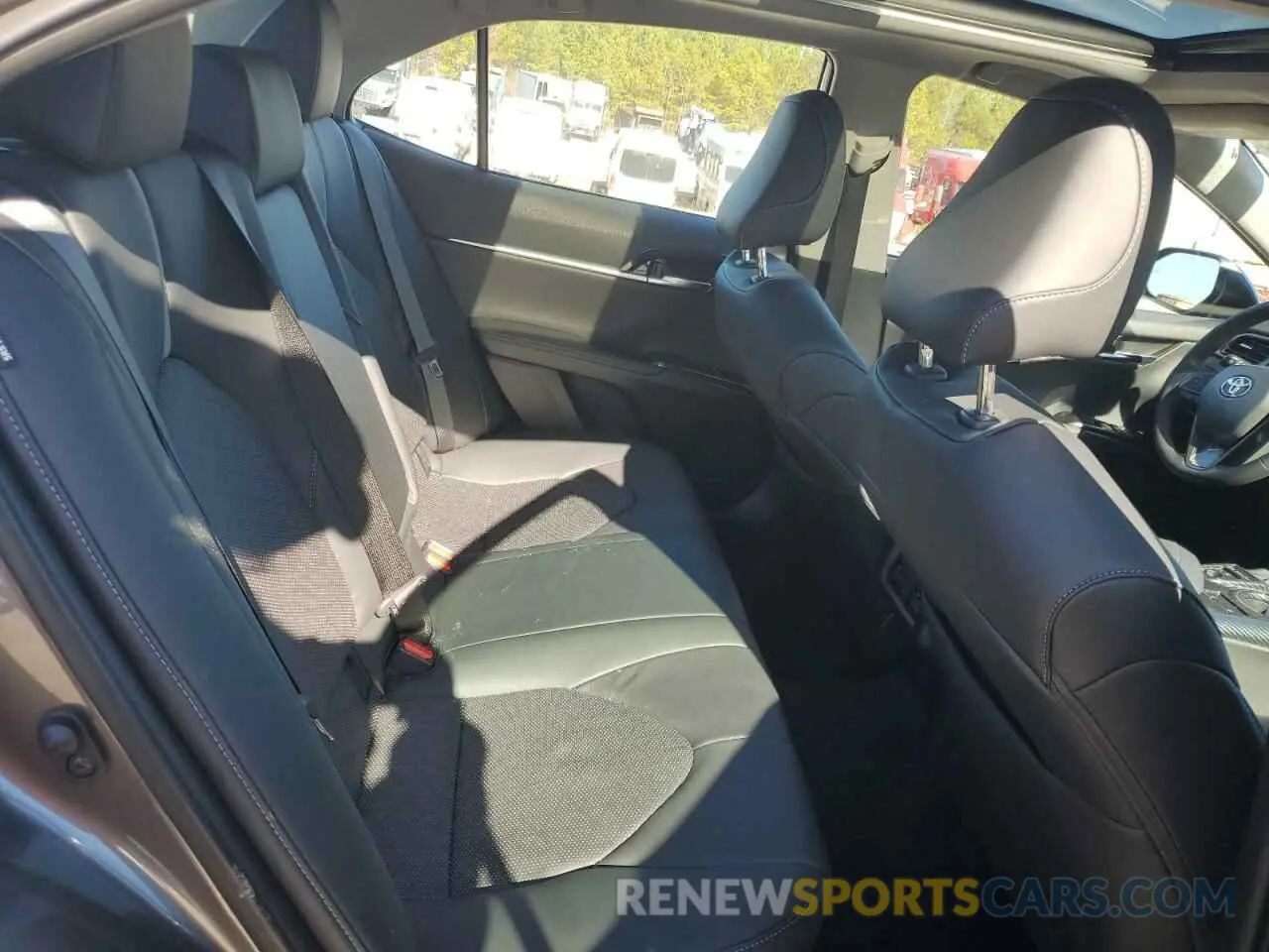 10 fotografías del automóvil dañado 4T1K61AK9PU781659 TOYOTA CAMRY 2023