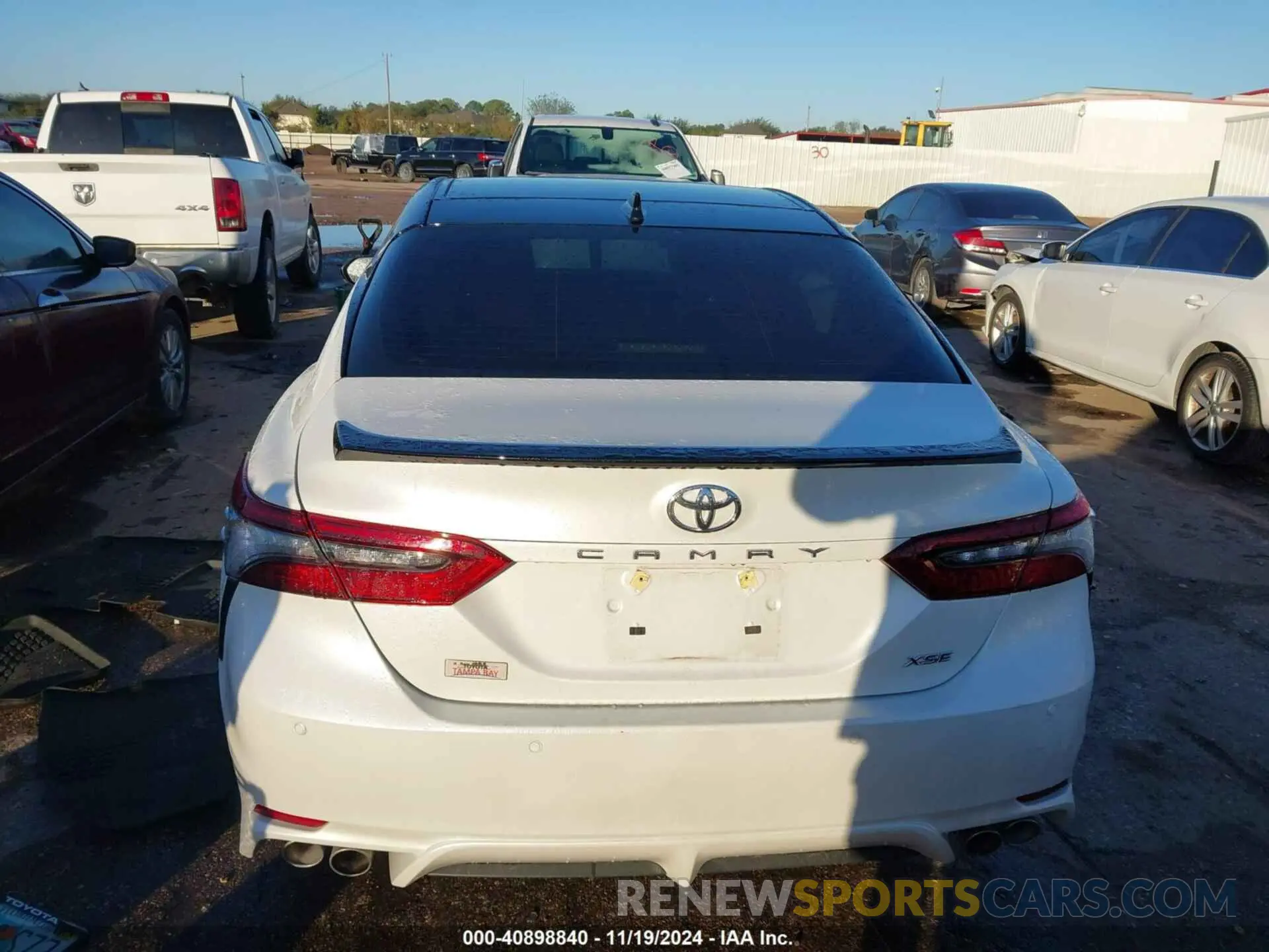 16 fotografías del automóvil dañado 4T1K61AKXPU148510 TOYOTA CAMRY 2023